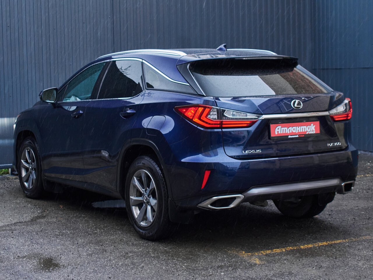 Купить Lexus RX 200t 2.0 AT (238 л.с.) 4WD, 2018 в Екатеренбурге