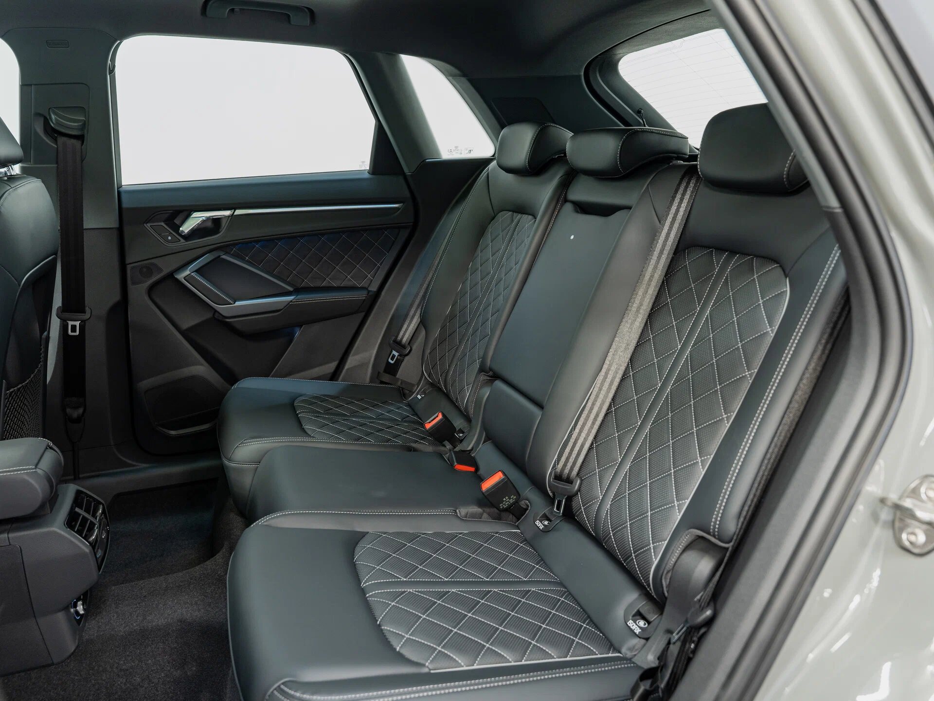 Автомобиль Audi Q3 35 TFSI 1.5 AMT (160 л.с.) - 19