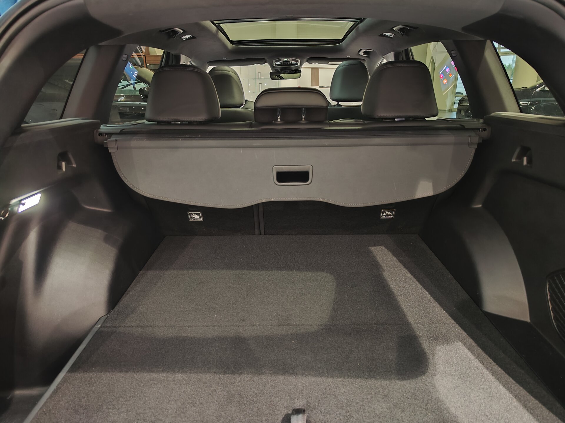 Автомобиль Geely Monjaro 2.0 AT (238 л.с.) 4WD - 11