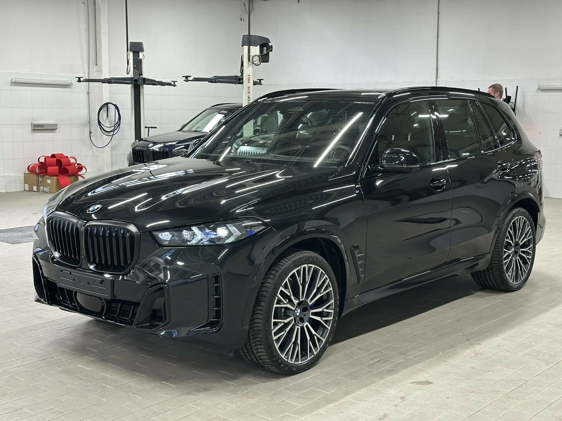 Автомобиль BMW X5 40i 3.0 AT (381 л.с.) 4WD - 1