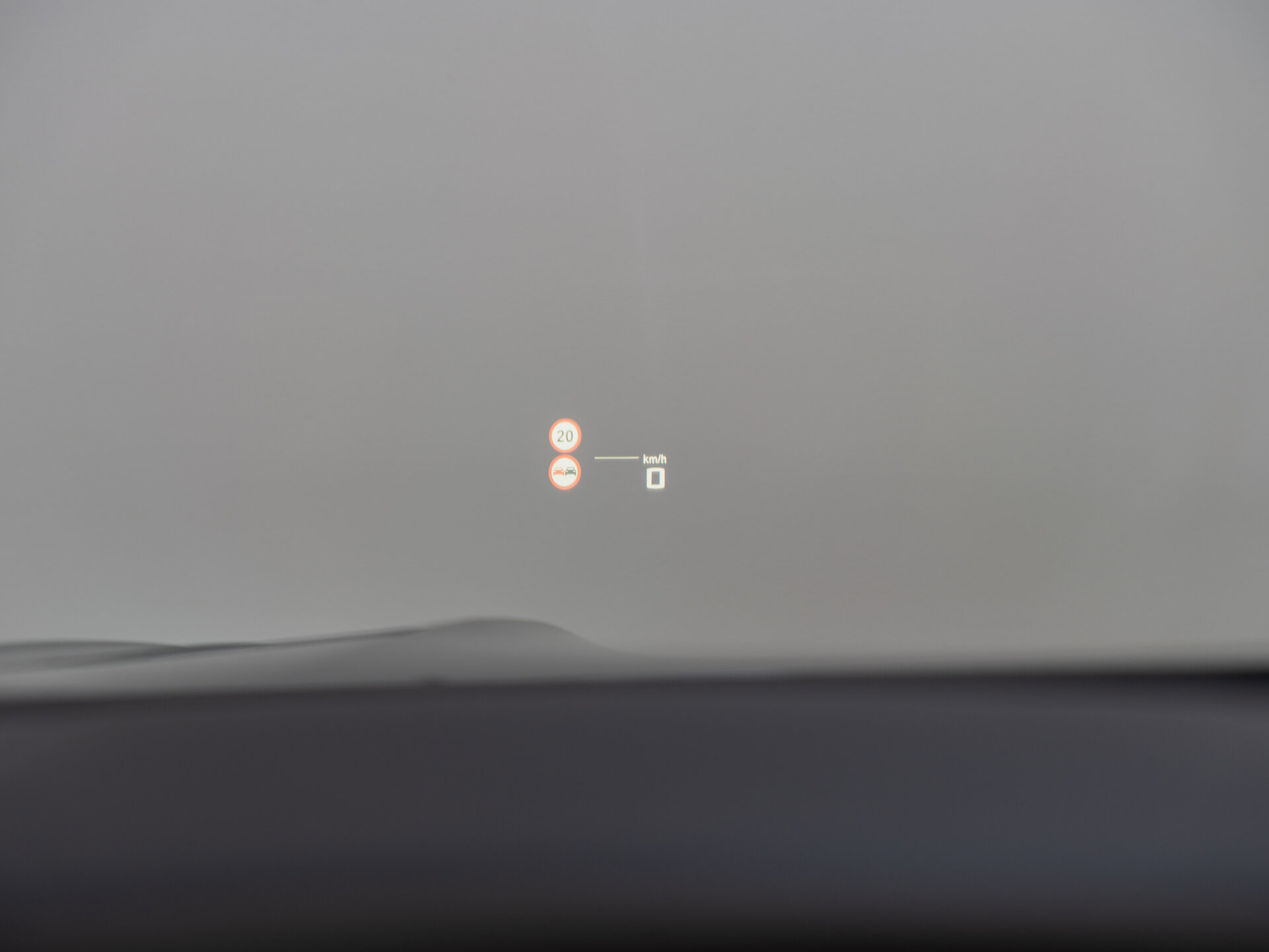 Автомобиль BMW M8 Competition 4.4 AT (625 л.с.) 4WD - 16