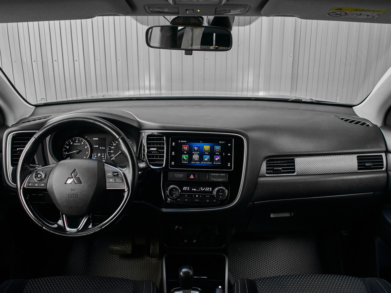 Купить Mitsubishi Outlander 2.0 CVT (146 л.с.) 4WD, 2018 в Екатеренбурге