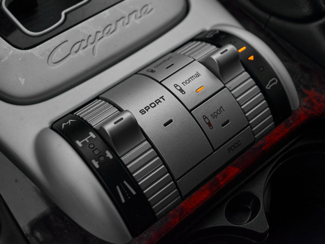 Купить Porsche Cayenne Turbo 4.8 AT (500 л.с.) 4WD, 2007 в Екатеренбурге
