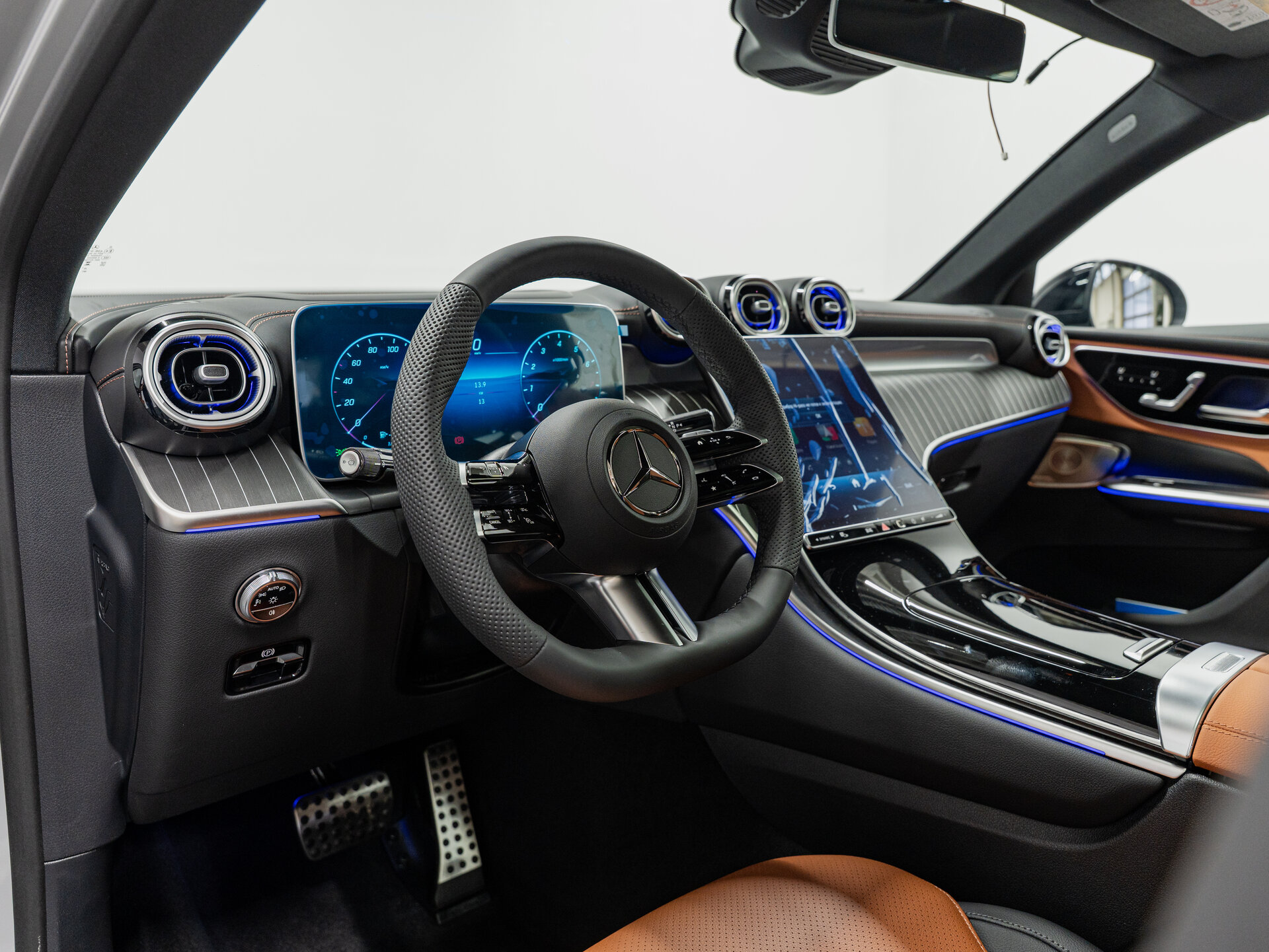 Автомобиль Mercedes-Benz GLC Coupe 300 2.0 AT (258 л.с.) 4WD - 13
