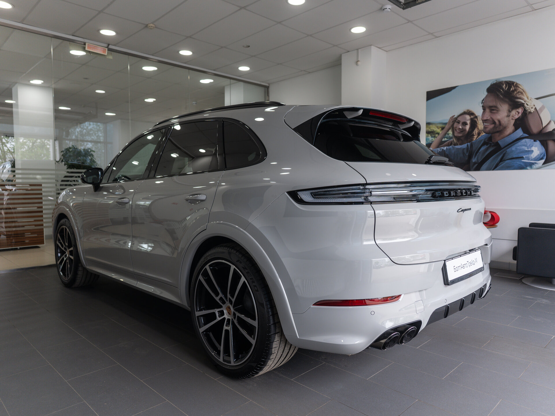 Автомобиль Porsche Cayenne 3.0 AT (353 л.с.) 4WD - 6