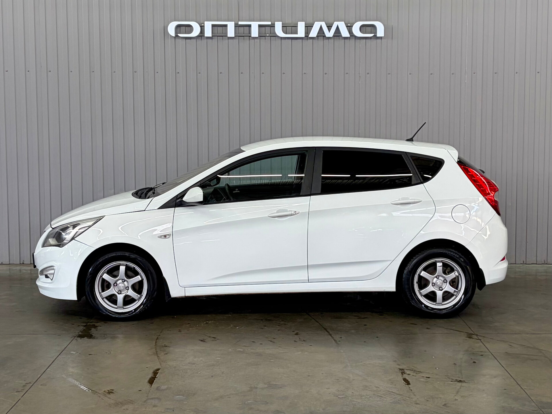 Hyundai Solaris 