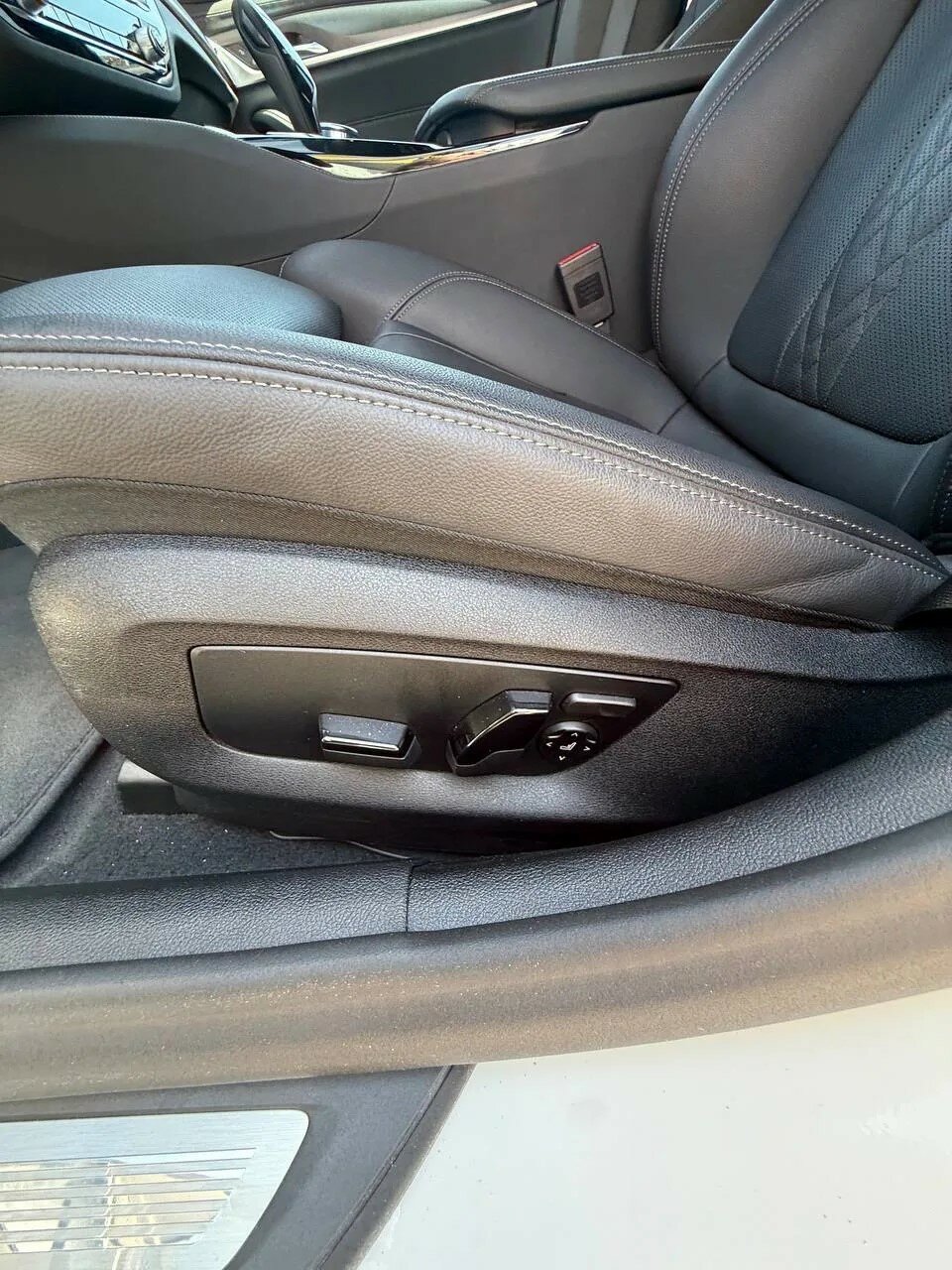 Автомобиль BMW 5 серии 518d 2.0d AT (150 л.с.) - 13