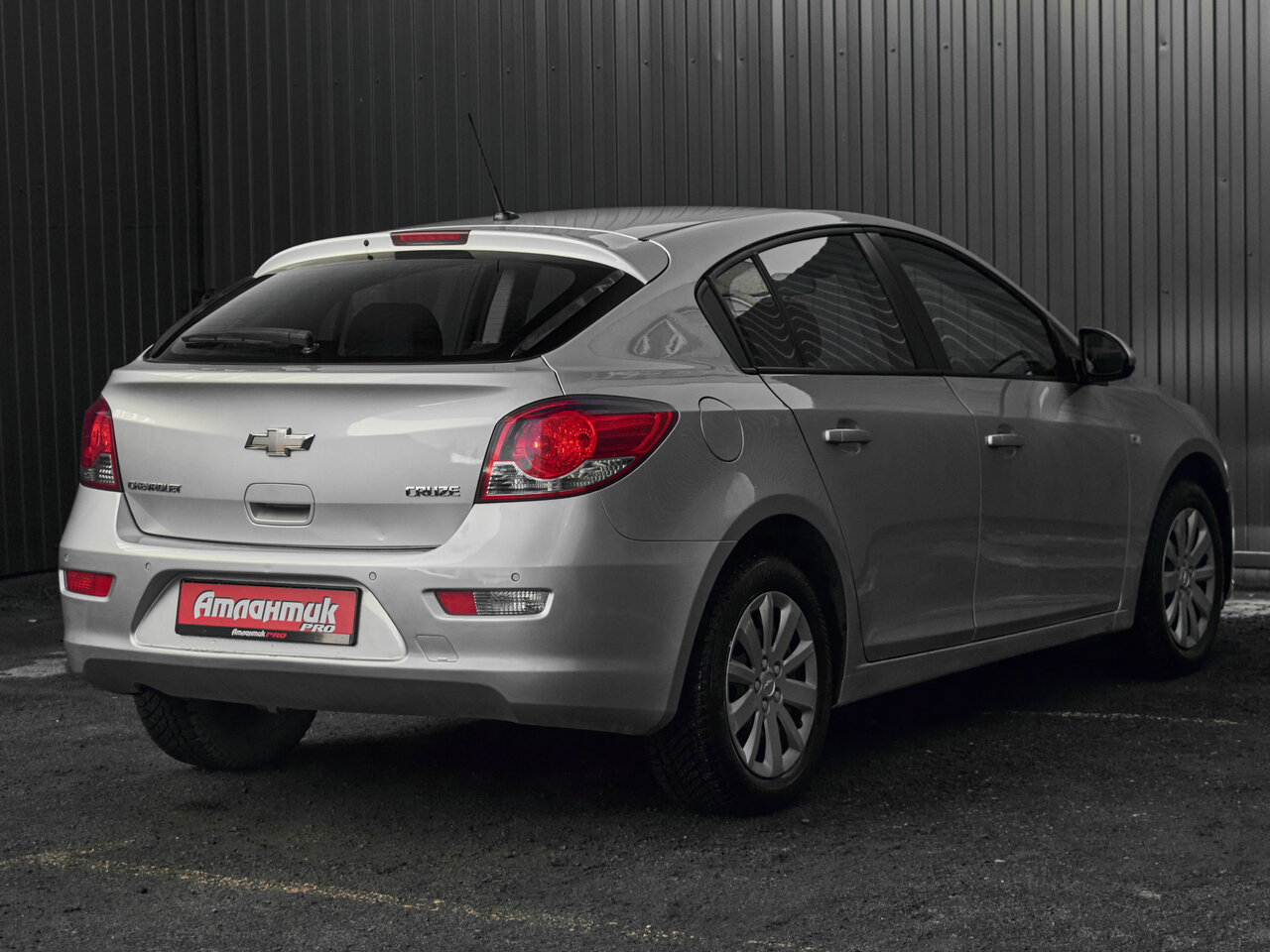Купить Chevrolet Cruze 1.6 AT (109 л.с.), 2013 в Екатеренбурге