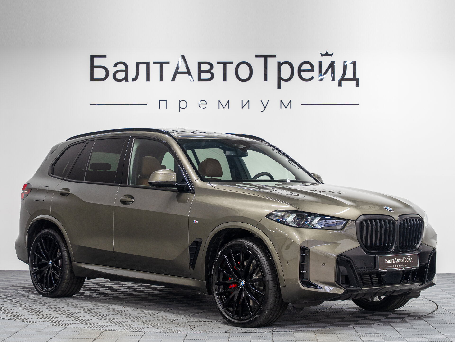 Автомобиль BMW X5 30d 3.0d AT (286 л.с.) 4WD - 5