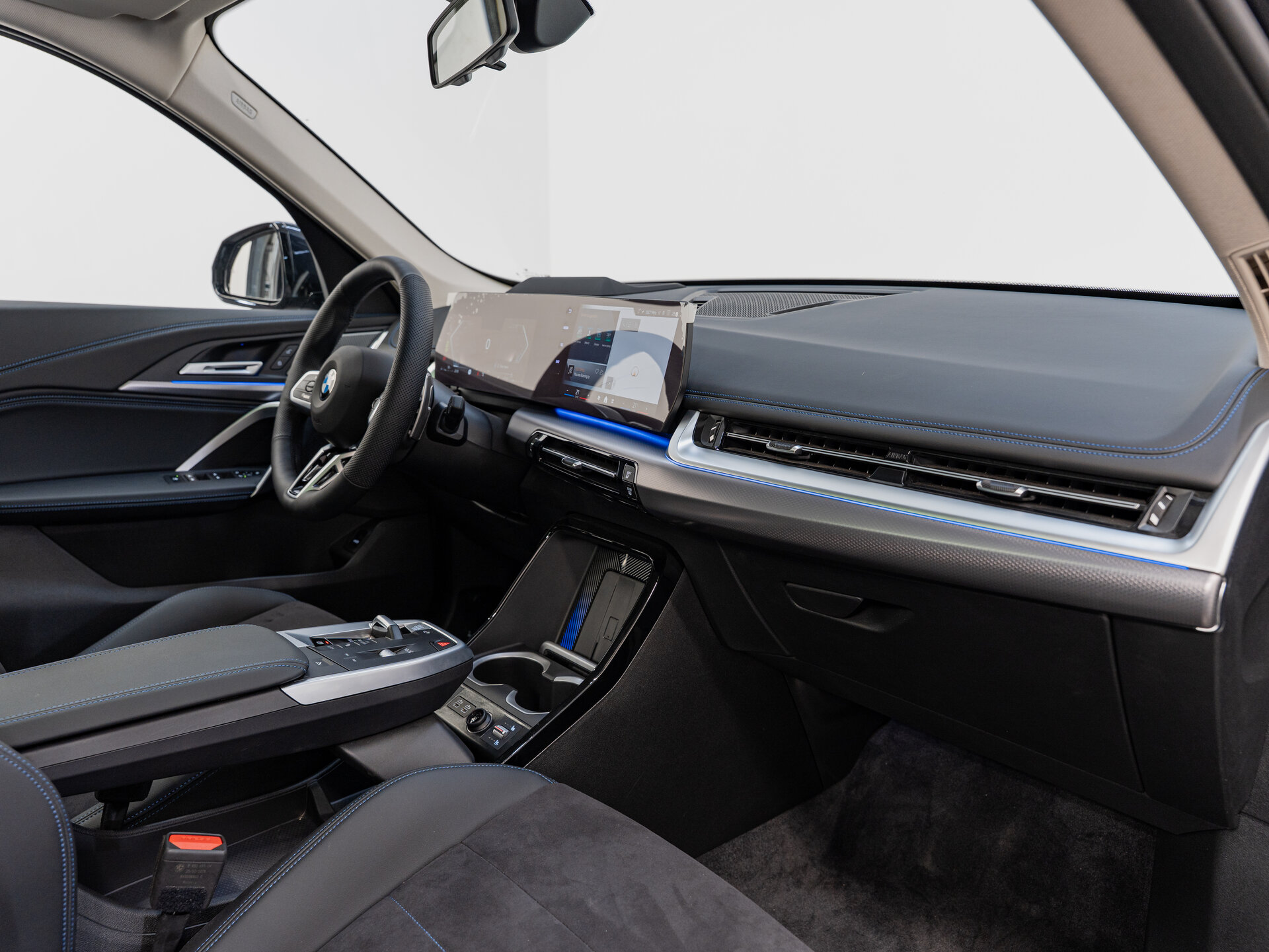 Автомобиль BMW X1 25Li xDrive 2.0 AMT (204 л.с.) 4WD - 13
