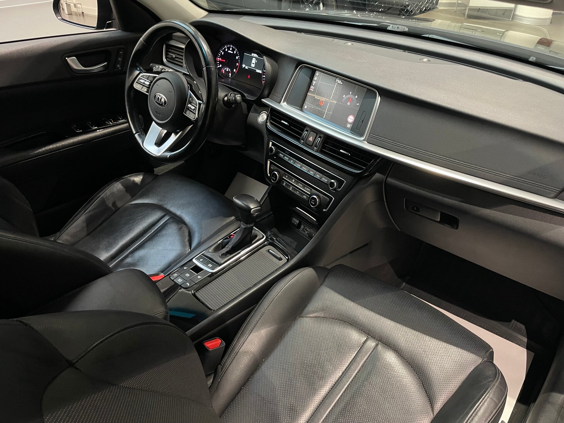 Автомобиль Kia Optima 2.0 AT (150 л.с.) - 11