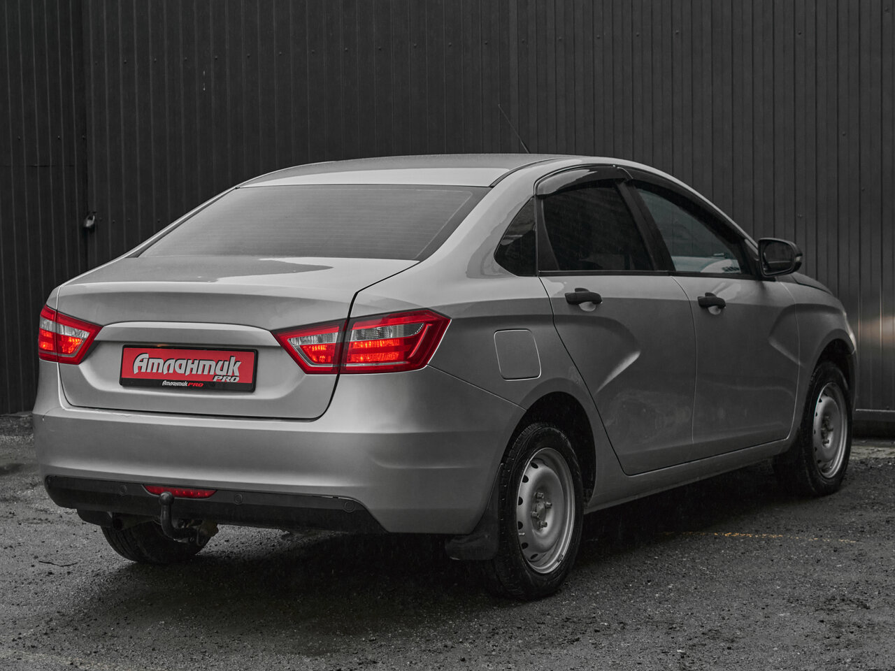 Купить Lada (ВАЗ) Vesta 1.6 MT (106 л.с.), 2019 в Екатеренбурге