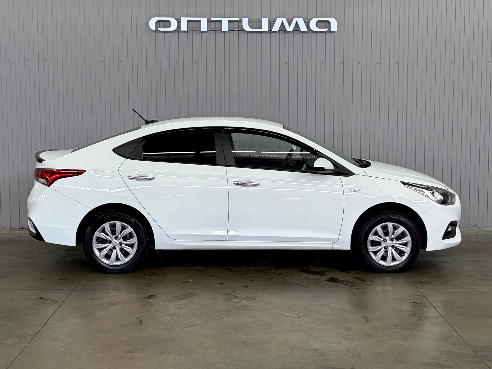 Hyundai Solaris 