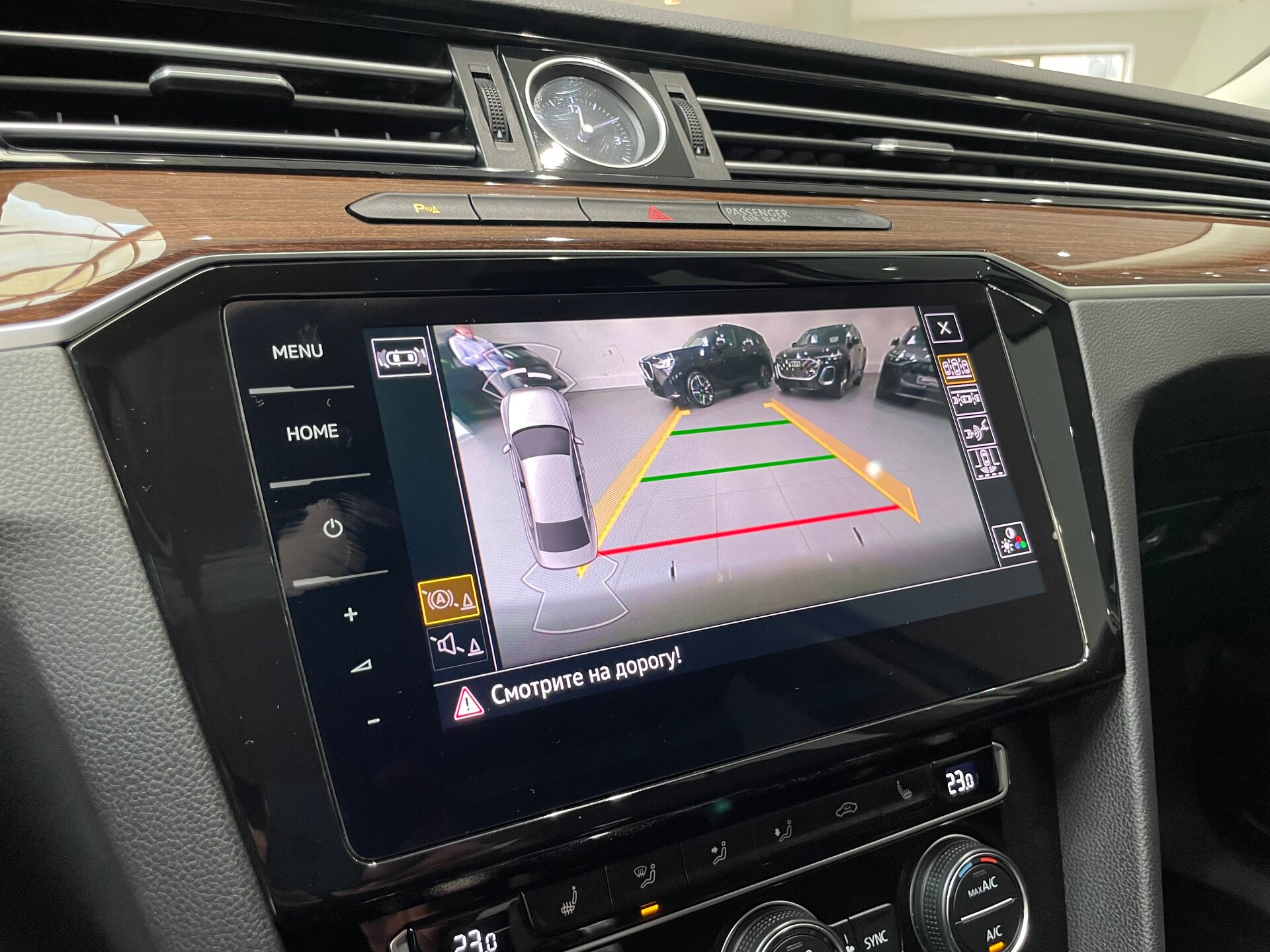 Автомобиль Volkswagen Passat 1.8 AMT (180 л.с.) - 20