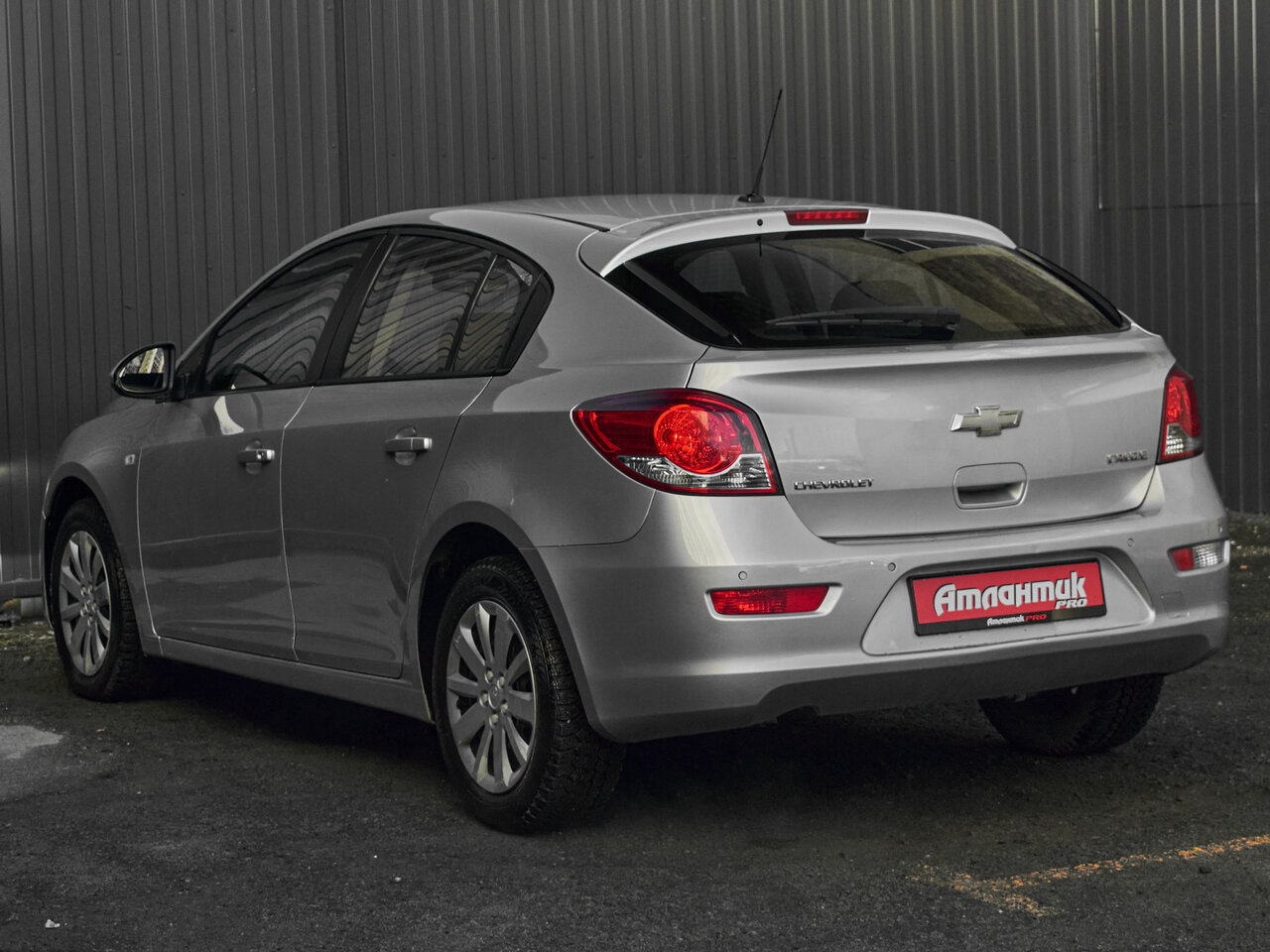 Купить Chevrolet Cruze 1.6 AT (109 л.с.), 2013 в Екатеренбурге