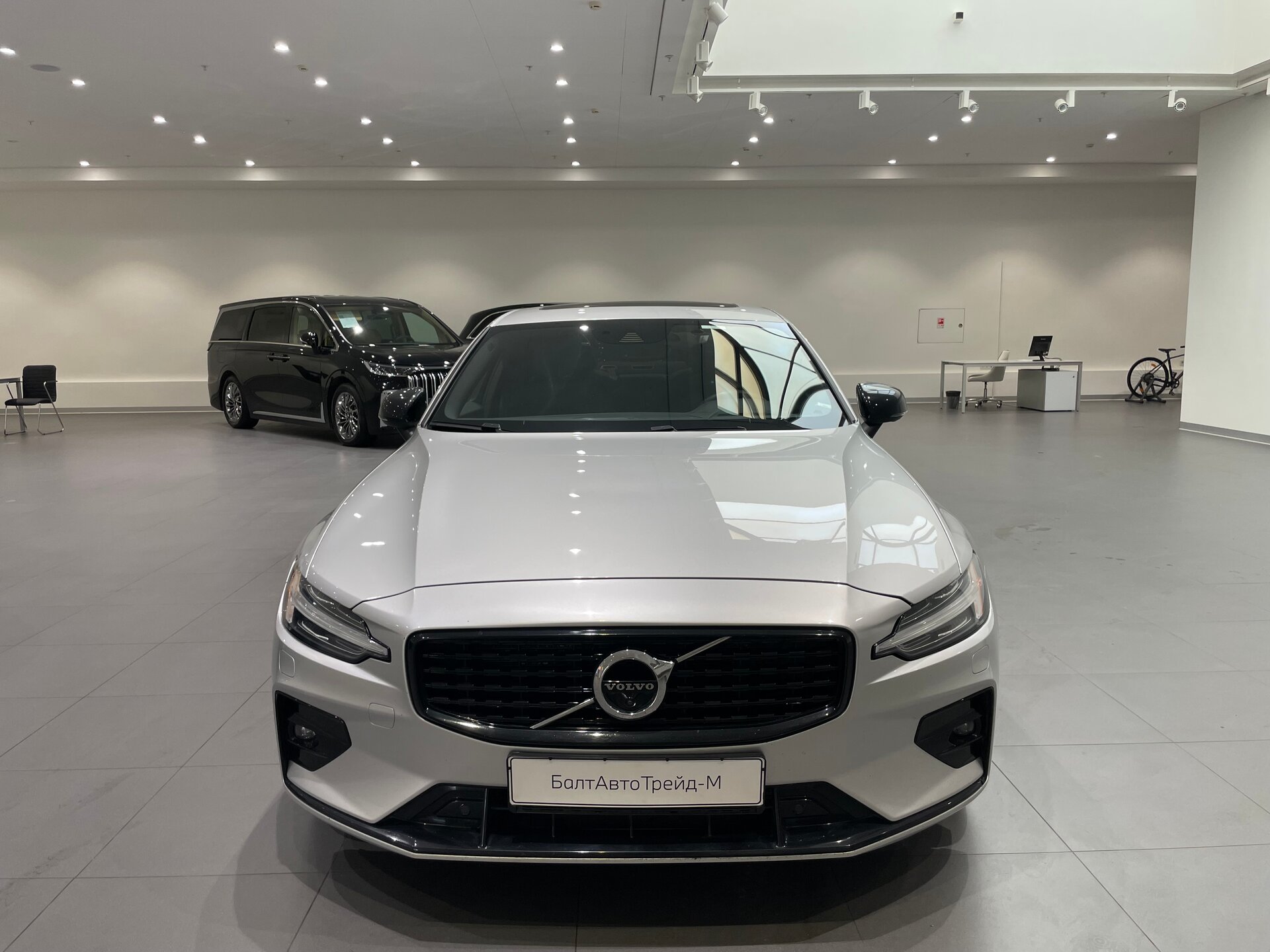 Автомобиль Volvo S60 2.0 AT (250 л.с.) - 2