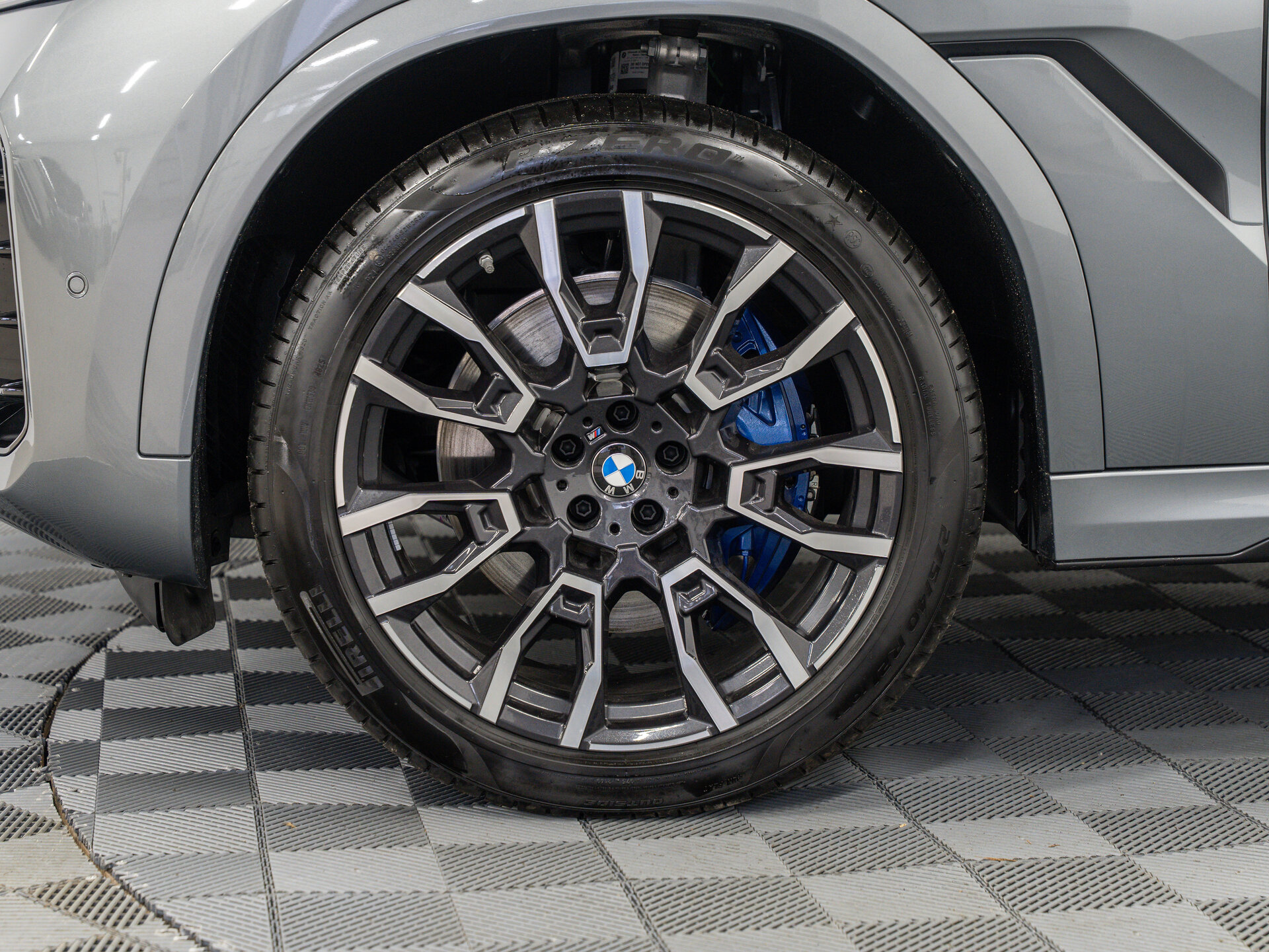 Автомобиль BMW X6 40i 3.0 AT (381 л.с.) 4WD - 3