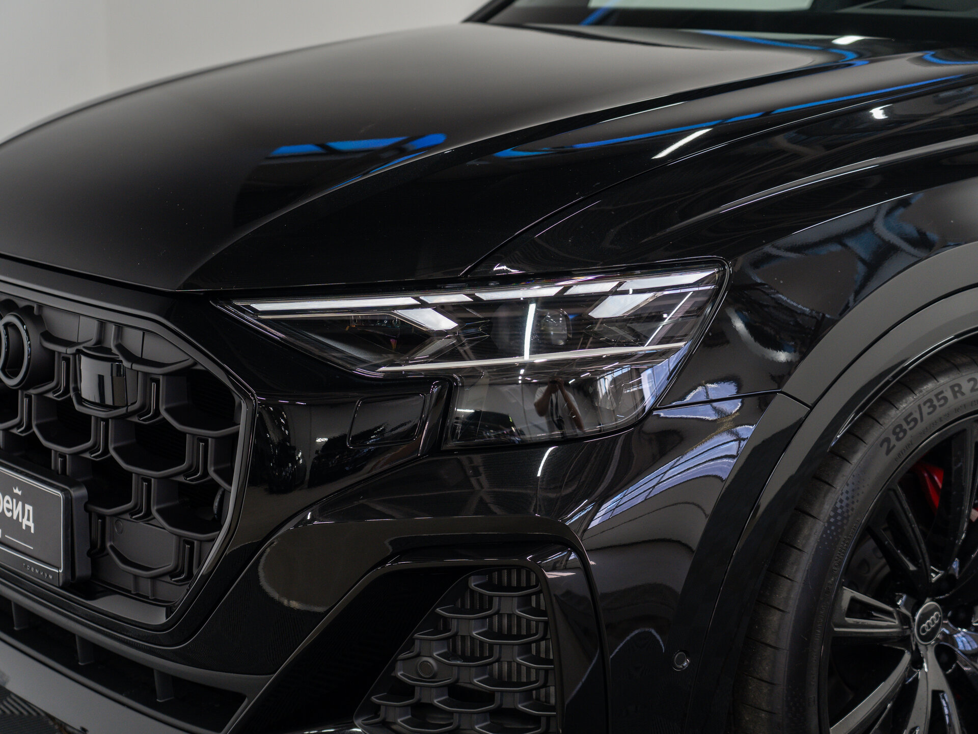 Автомобиль Audi SQ8 4.0 AT (507 л.с.) 4WD - 2