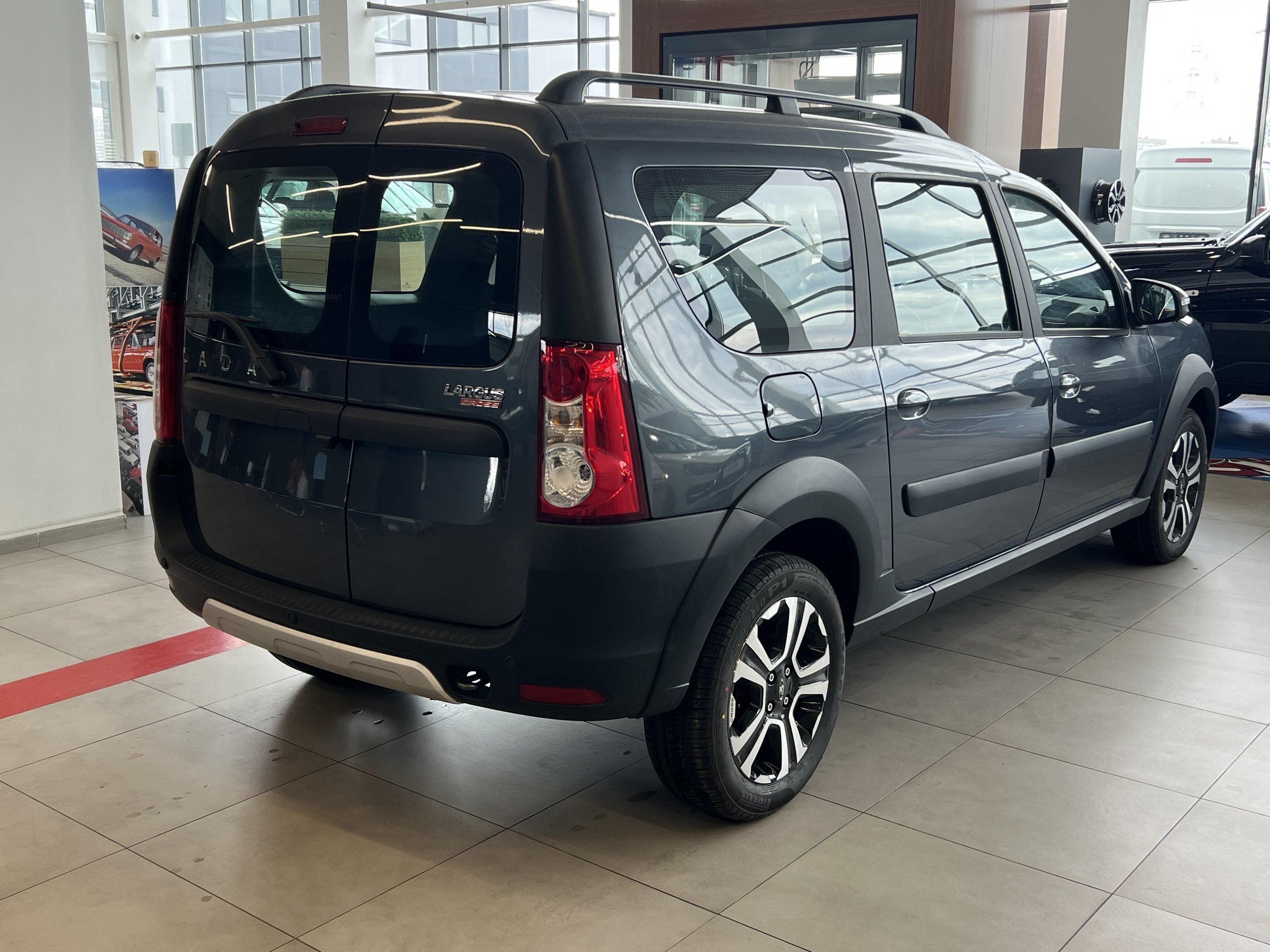 Lada (ВАЗ) Largus Драйв 7 мест I Рестайлинг - 3