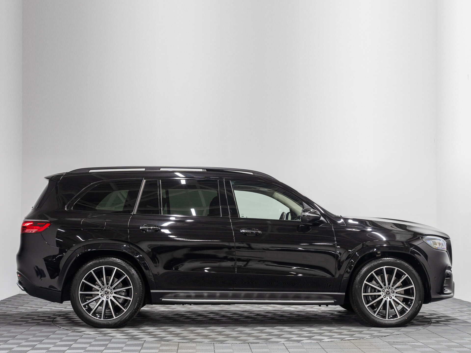 Автомобиль Mercedes-Benz GLS 450 d 3.0d AT (367 л.с.) 4WD - 6