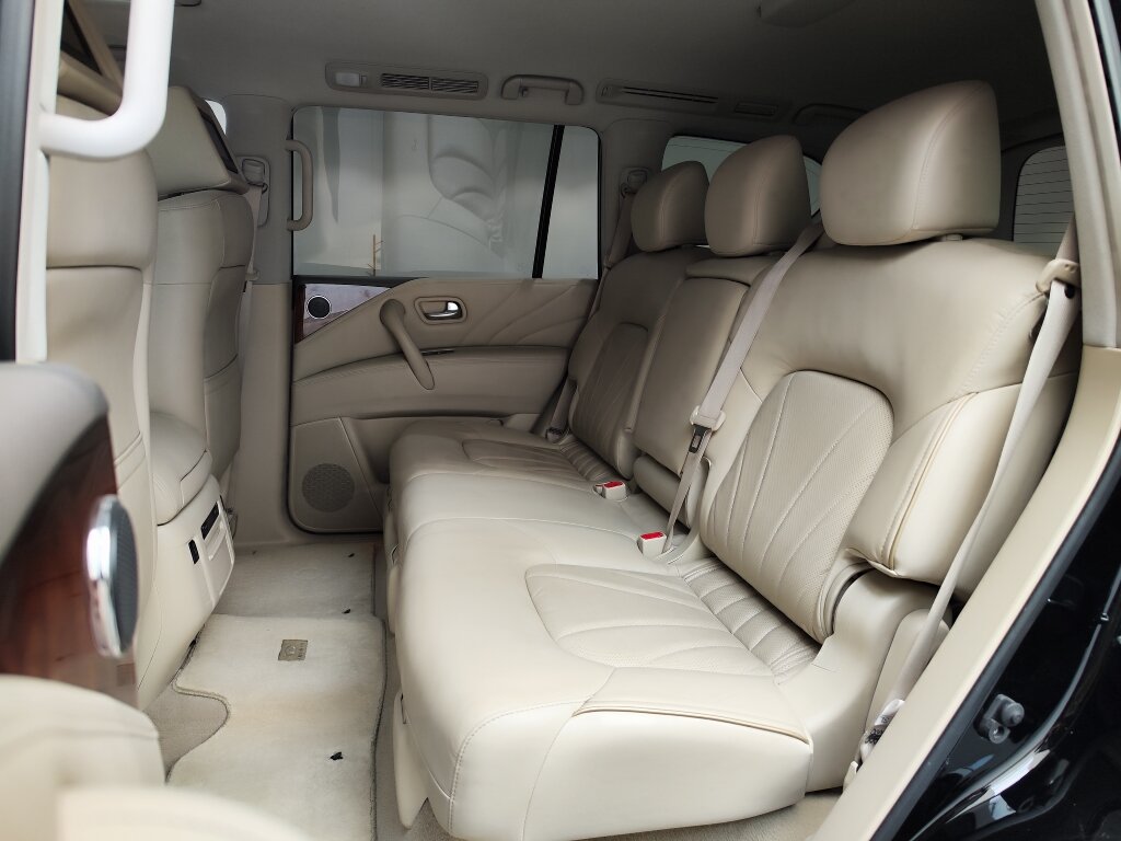 Автомобиль Infiniti QX80 5.6 AT (405 л.с.) 4WD - 9