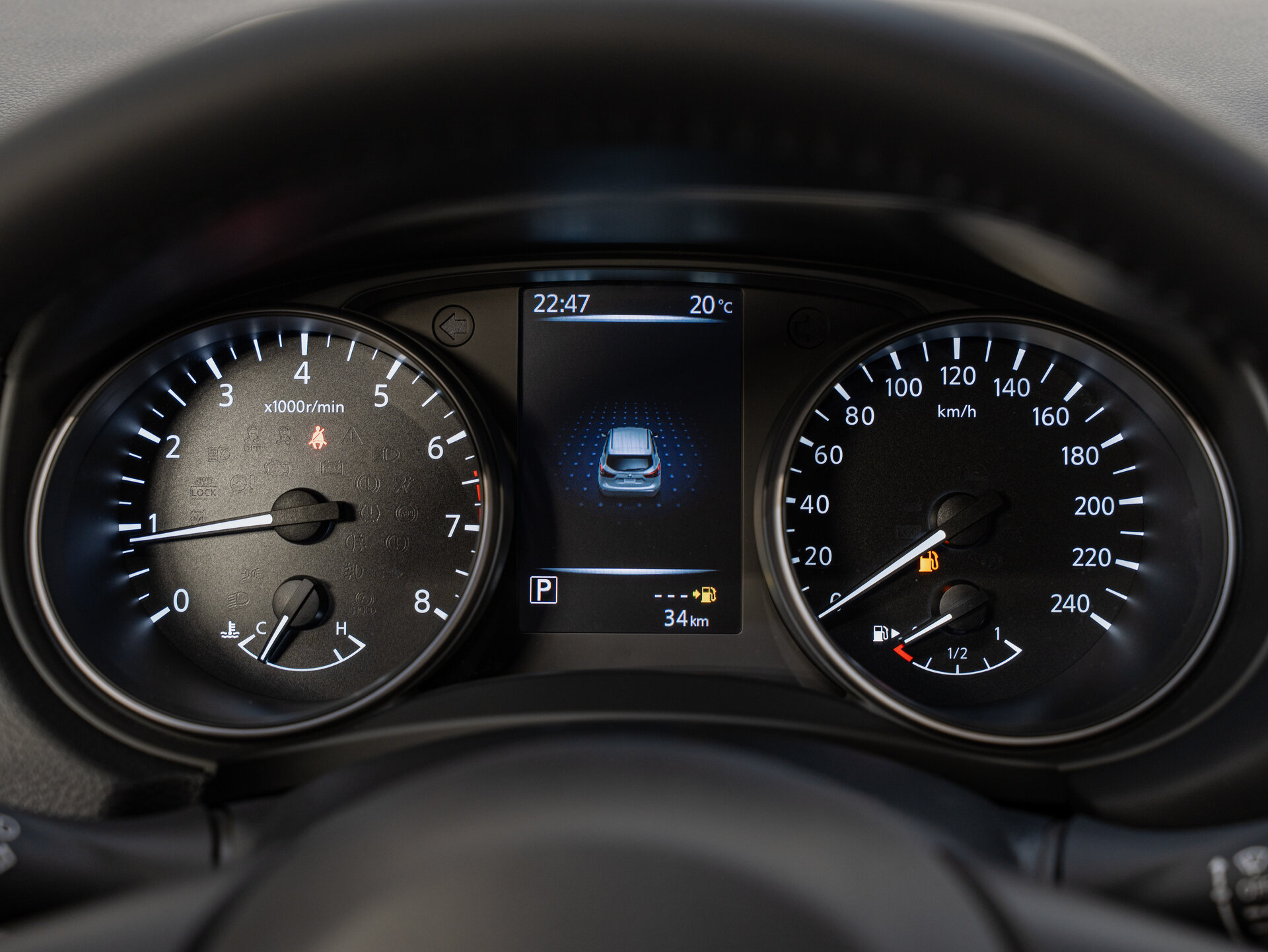 Автомобиль Nissan Qashqai 2.0 CVT (140 л.с.) - 19