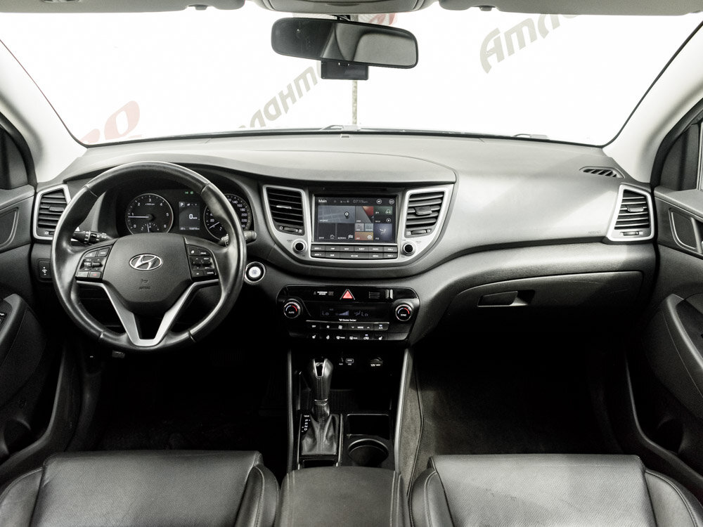 Купить Hyundai Tucson 1.7d AMT (141 л.с.), 2017 в Екатеренбурге