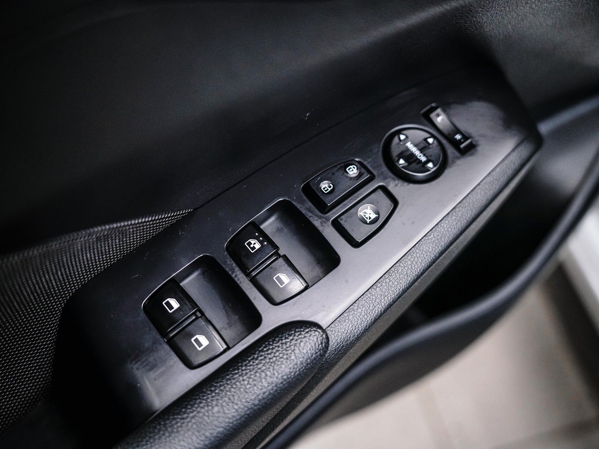 Hyundai Solaris 2017 17
