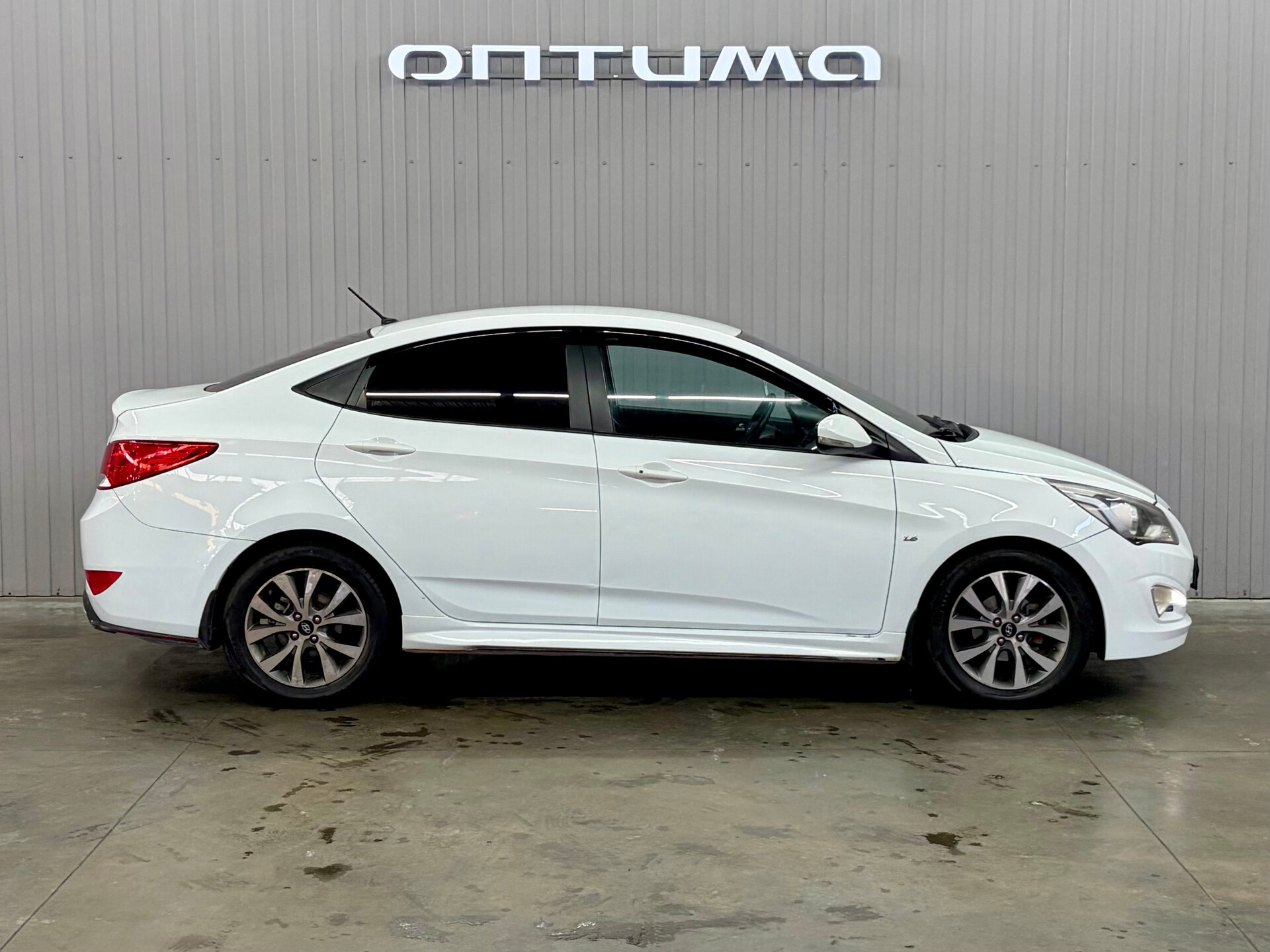 Hyundai Solaris 