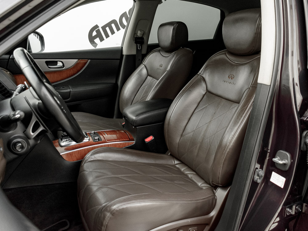Купить Infiniti FX FX30d 3.0d AT (238 л.с.) 4WD, 2012 в Екатеренбурге