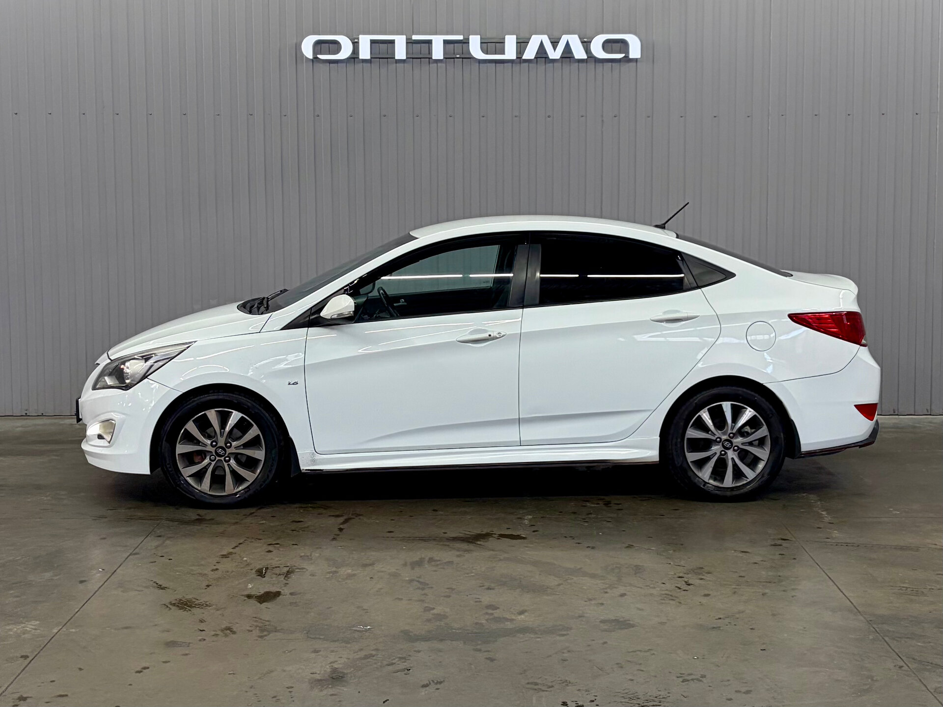 Hyundai Solaris 