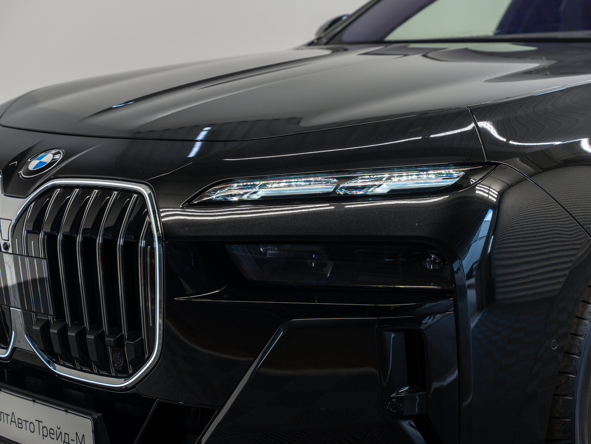 Автомобиль BMW 7 серии 740i xDrive 3.0 AT (380 л.с.) 4WD - 9