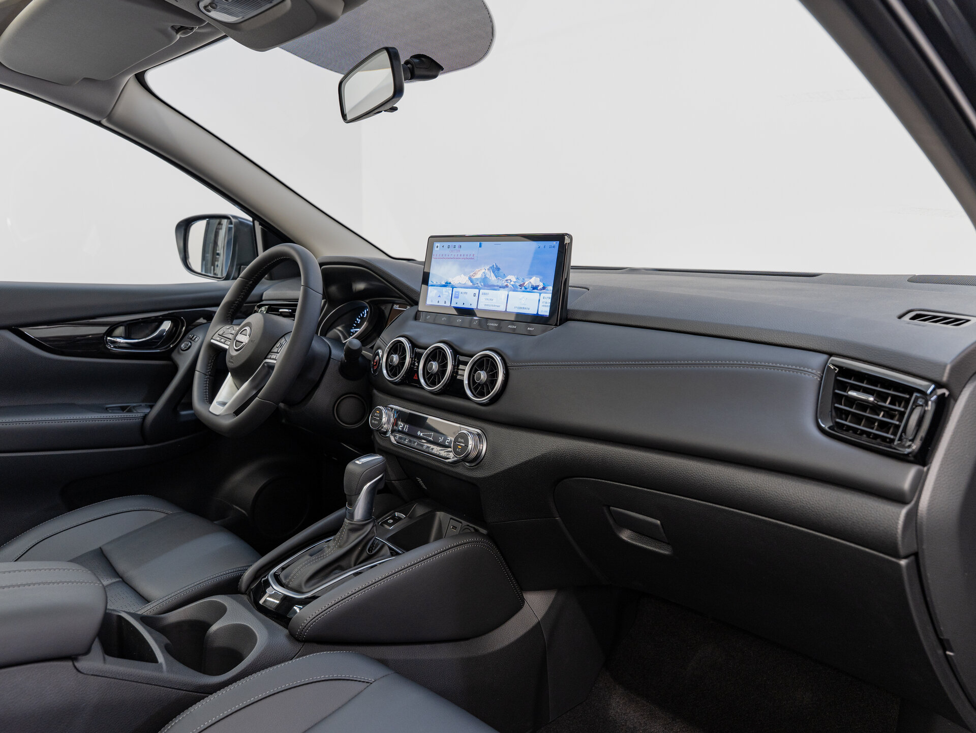 Автомобиль Nissan Qashqai 2.0 CVT (140 л.с.) - 17
