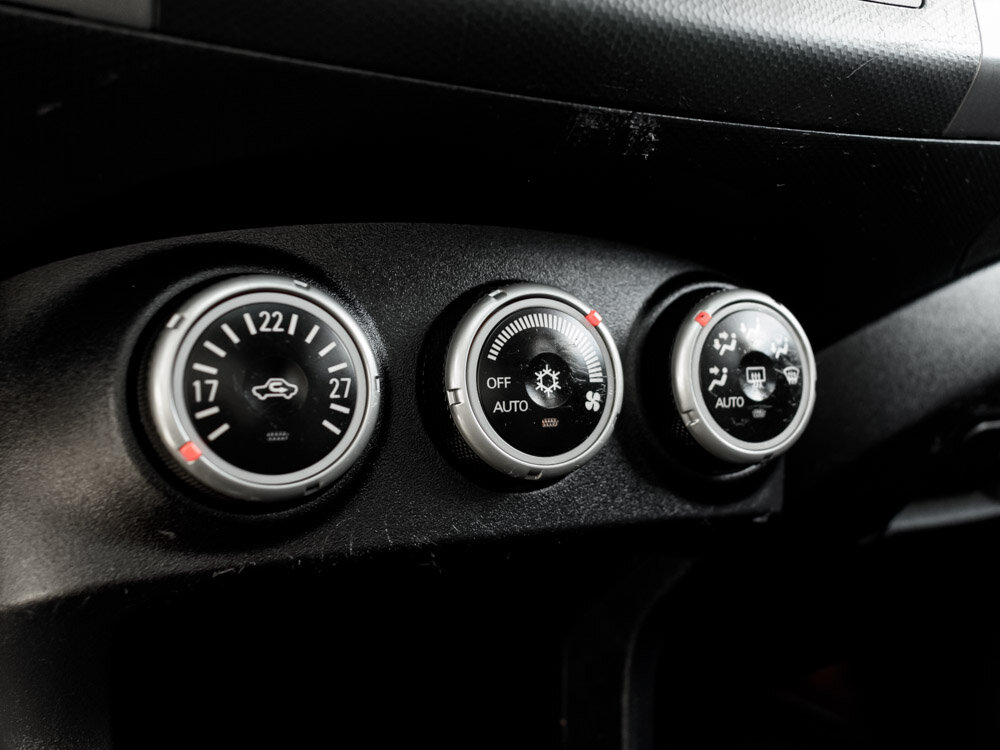 Купить Mitsubishi Outlander 3.0 AT (220 л.с.) 4WD, 2008 в Екатеренбурге