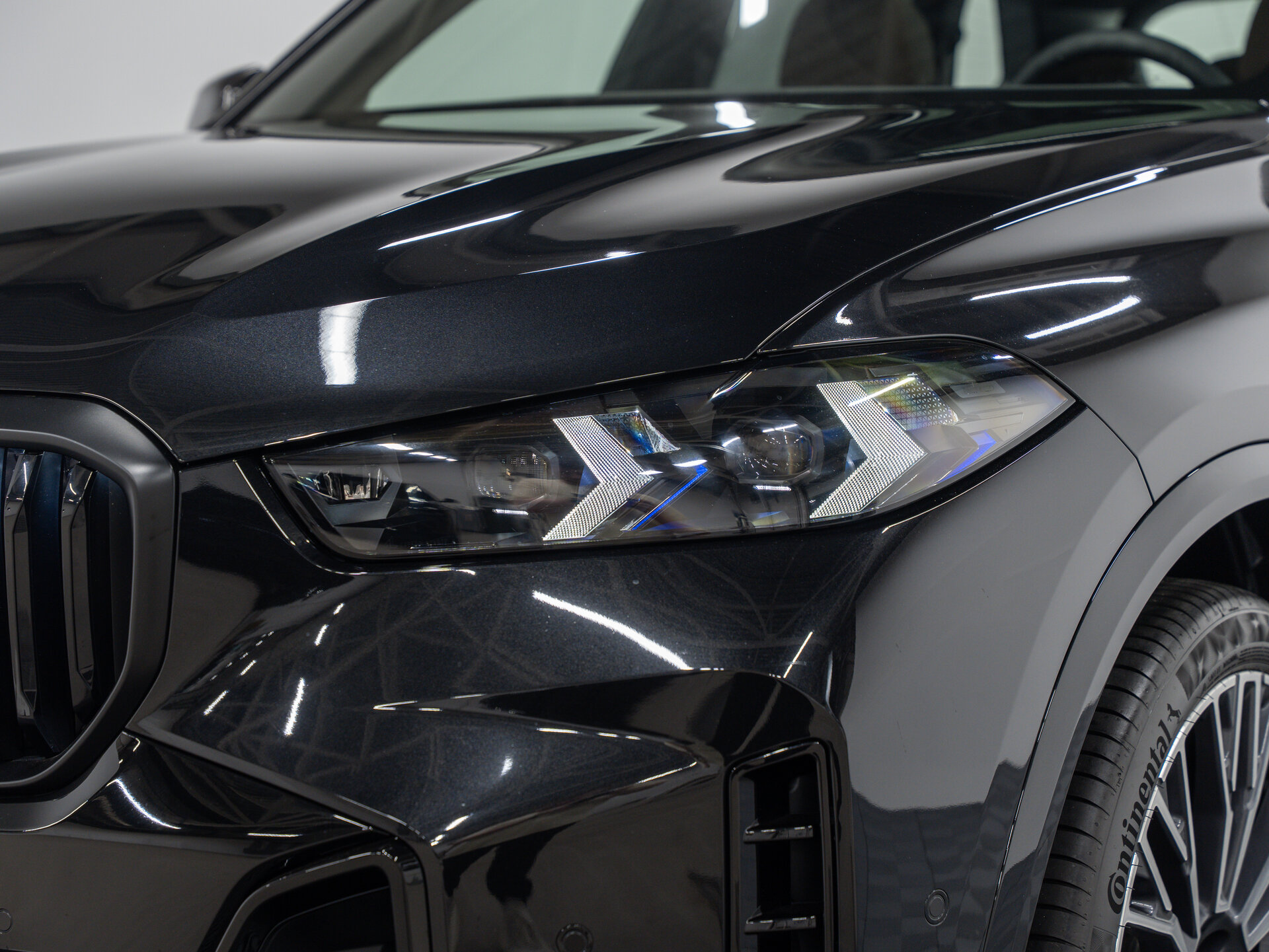 Автомобиль BMW X5 40d 3.0d AT (352 л.с.) 4WD - 2