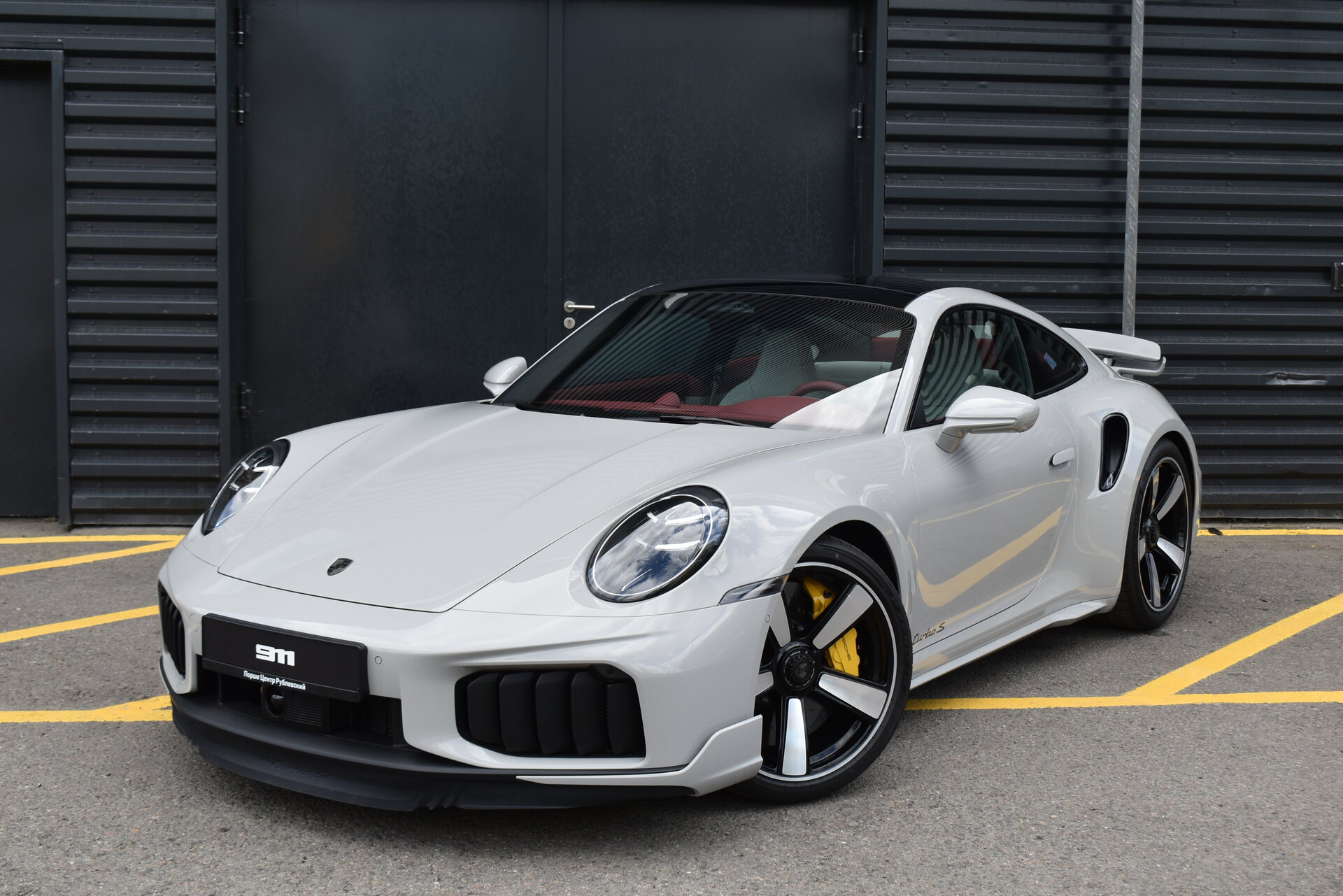 80878080 Turbo S 3.6hyb AMT (711 л.с.) 4WD №2