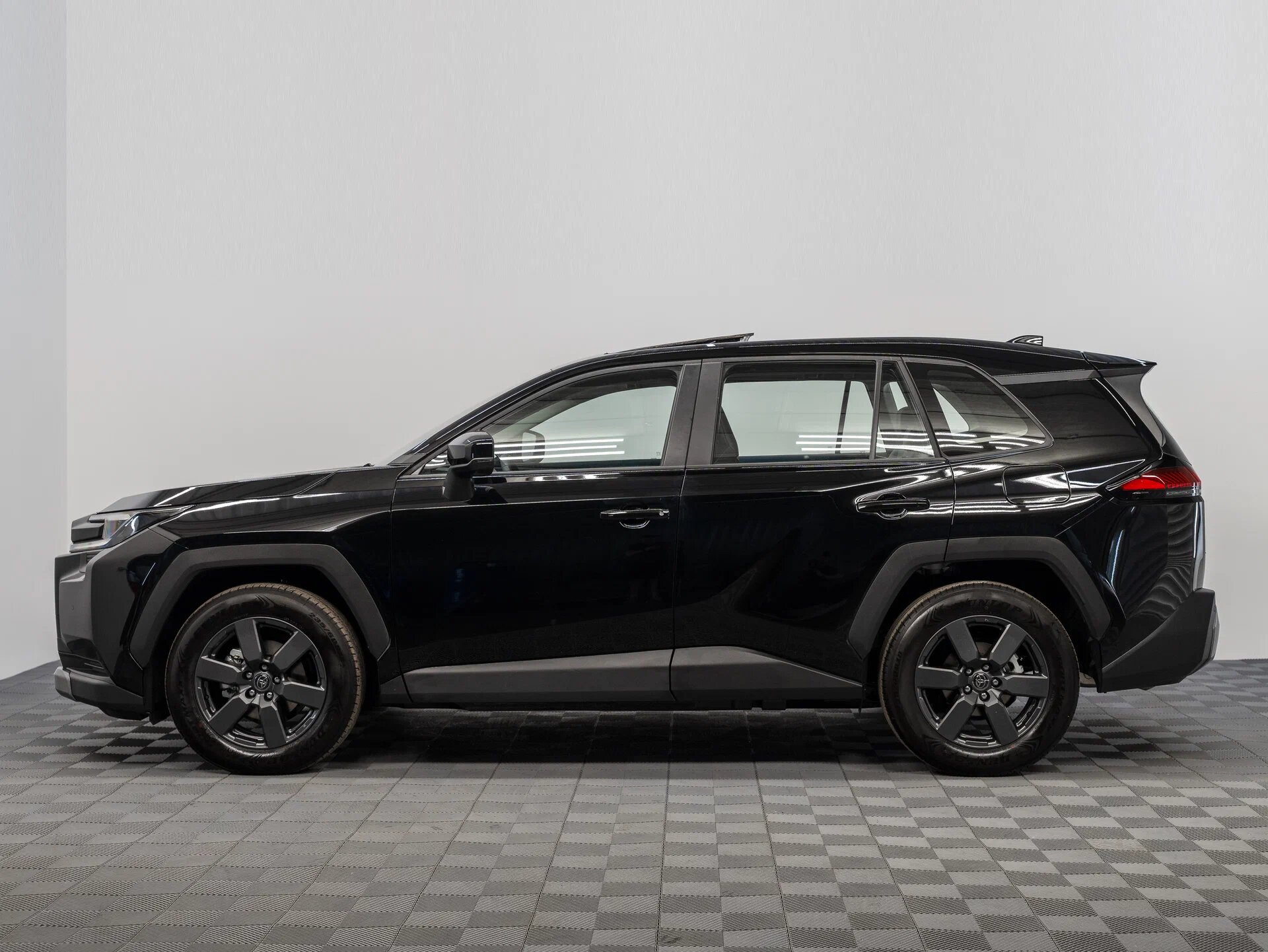 Автомобиль Toyota RAV4 2.0 CVT (171 л.с.) 4WD - 8