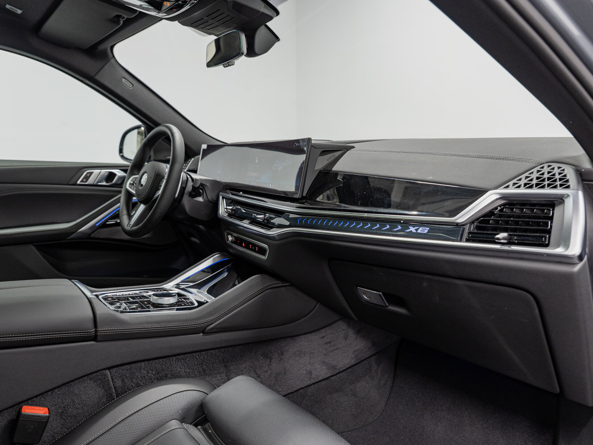 Автомобиль BMW X6 40i 3.0 AT (381 л.с.) 4WD - 14