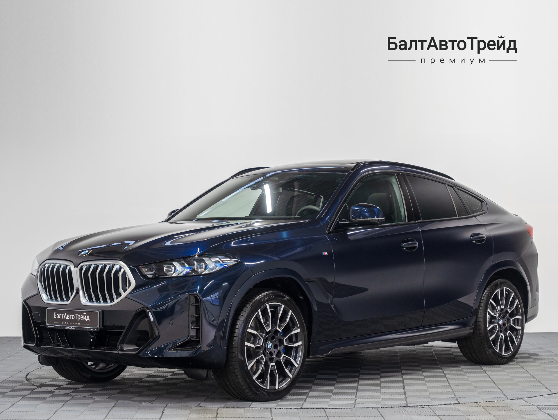 Автомобиль BMW X6 40i 3.0 AT (381 л.с.) 4WD - 1