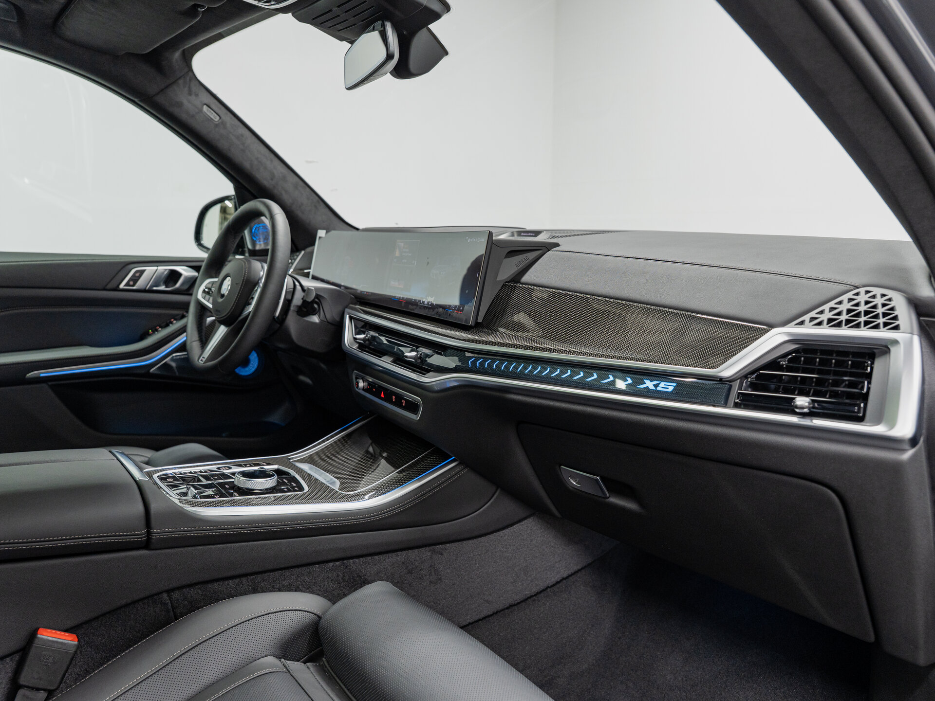 Автомобиль BMW X5 40i 3.0 AT (381 л.с.) 4WD - 14