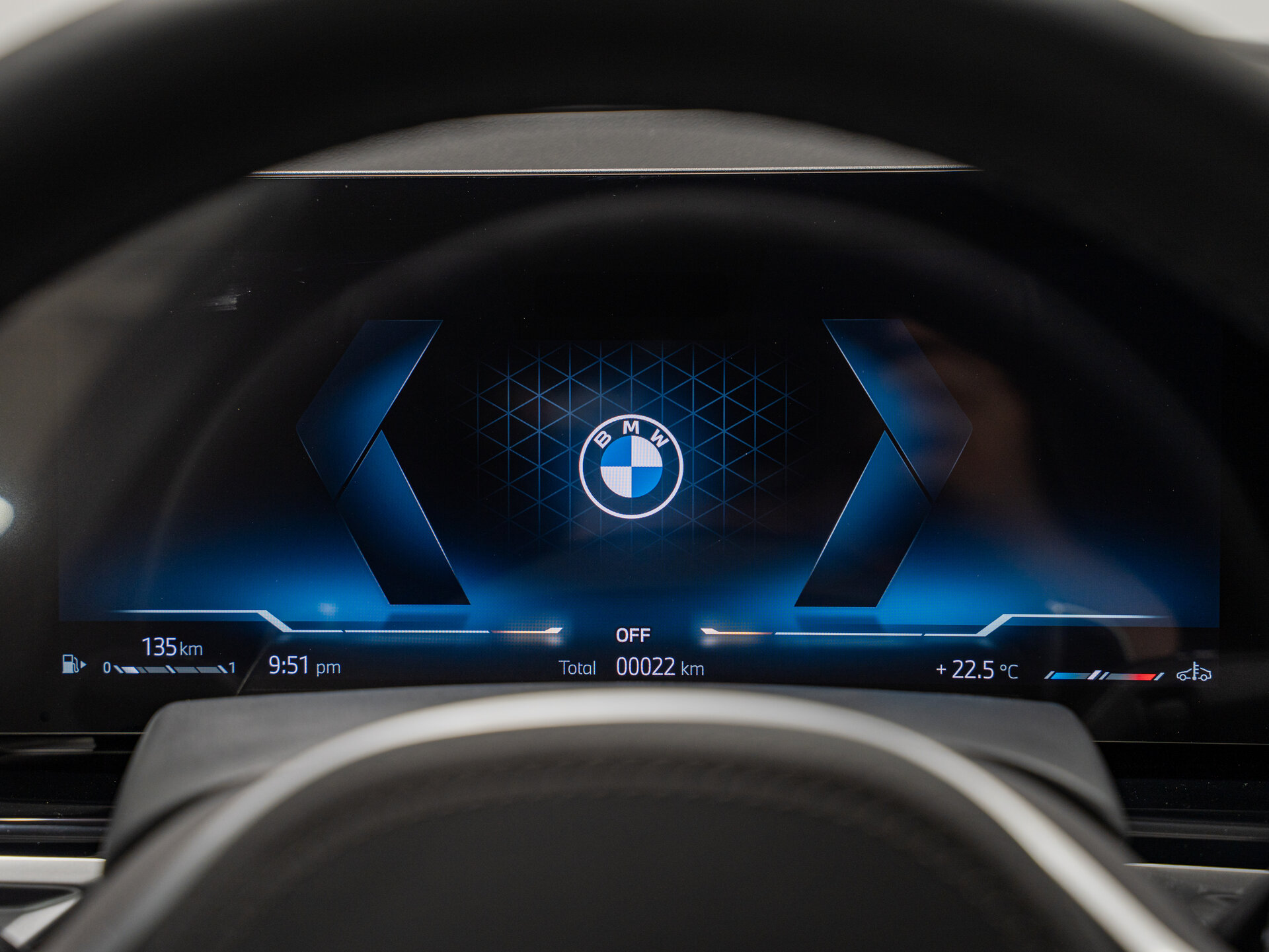 Автомобиль BMW X6 40i 3.0 AT (381 л.с.) 4WD - 17