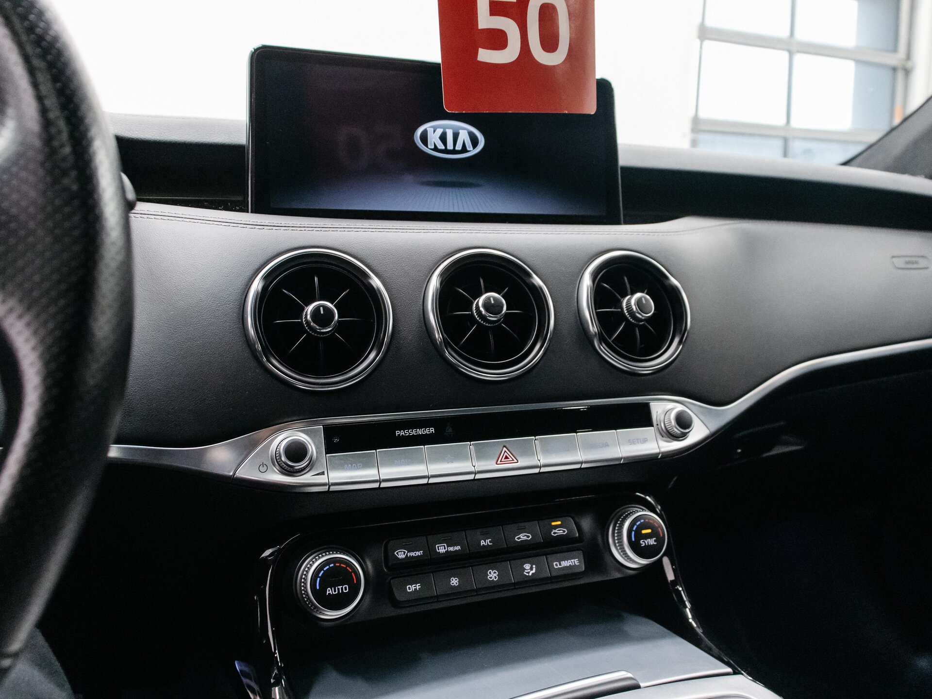 Kia Stinger 2021 25