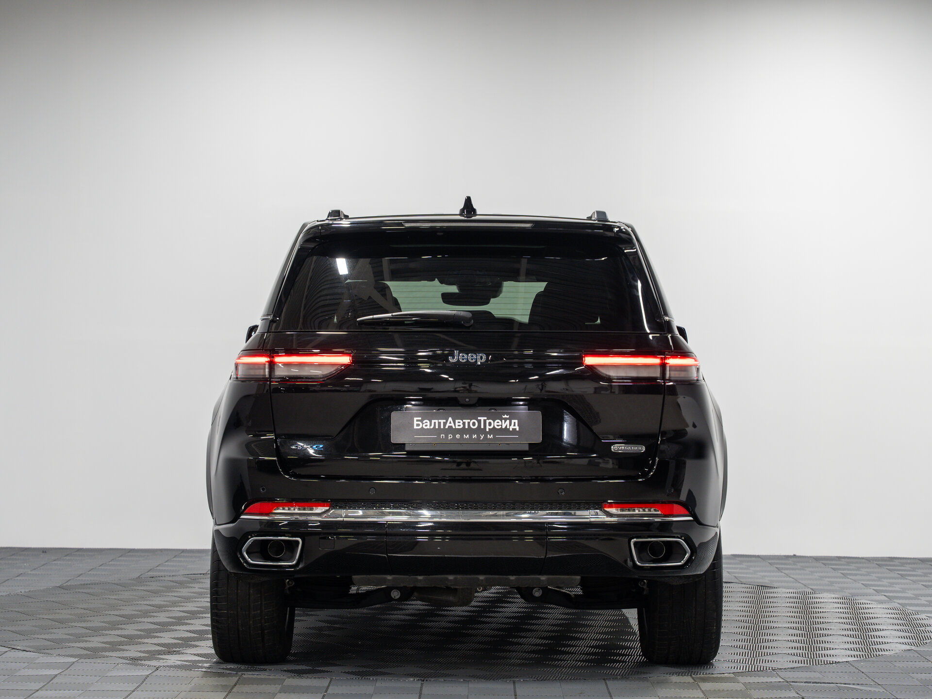 Автомобиль Jeep Grand Cherokee 4xe 2.0hyb AT (380 л.с.) 4WD - 9