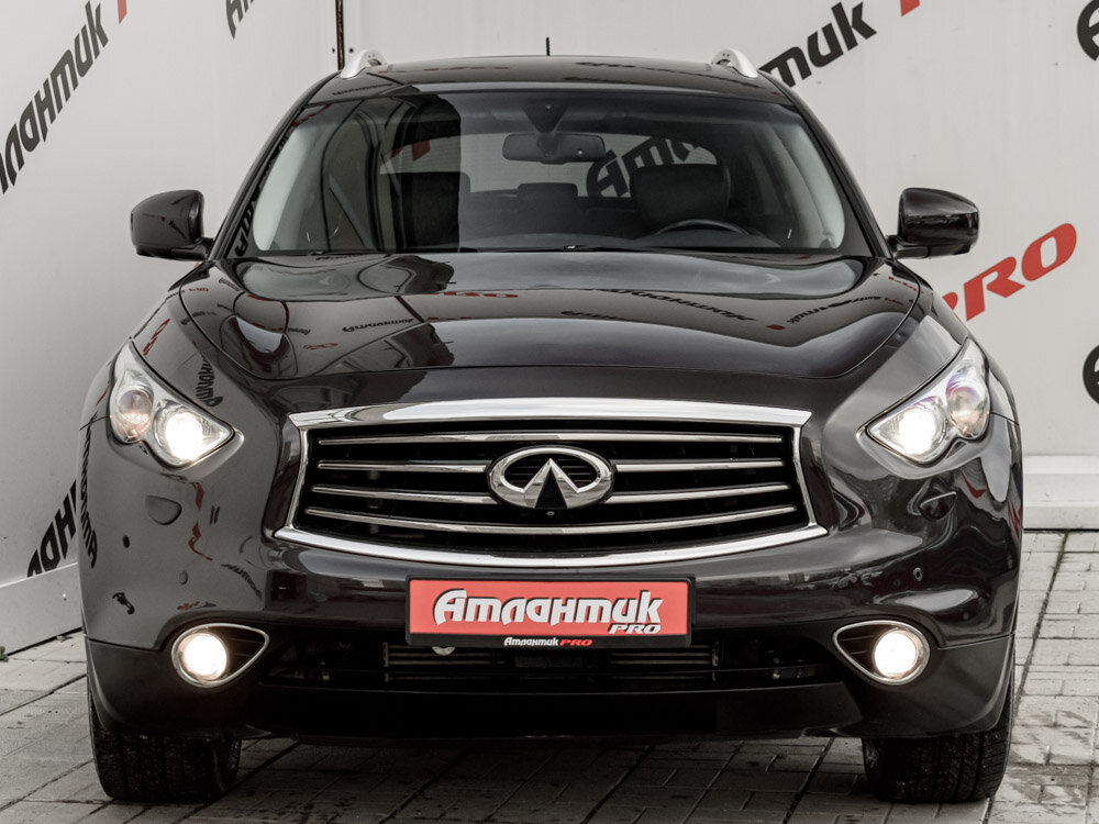 Купить Infiniti FX FX30d 3.0d AT (238 л.с.) 4WD, 2012 в Екатеренбурге