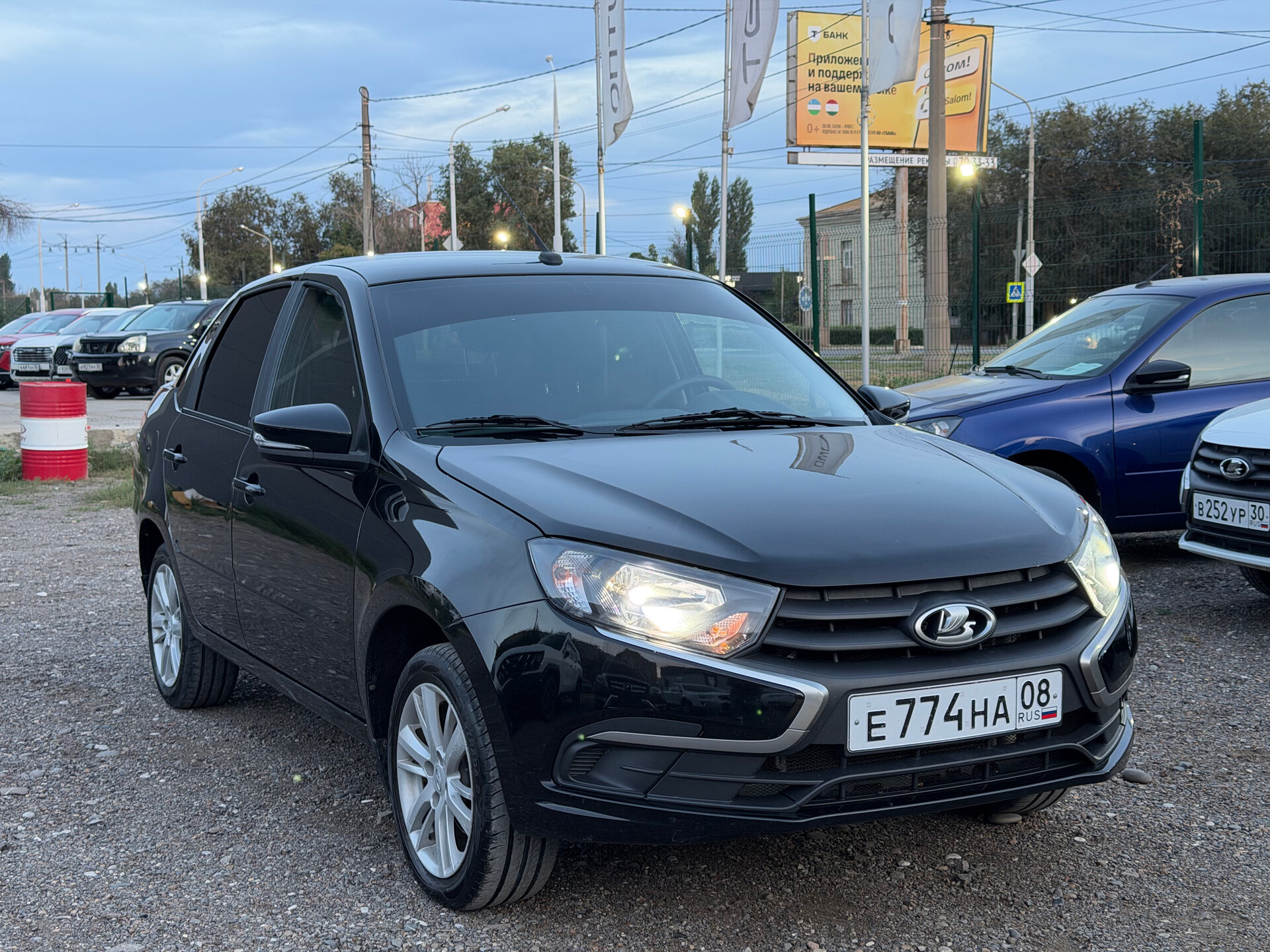 Lada (ВАЗ) Granta 