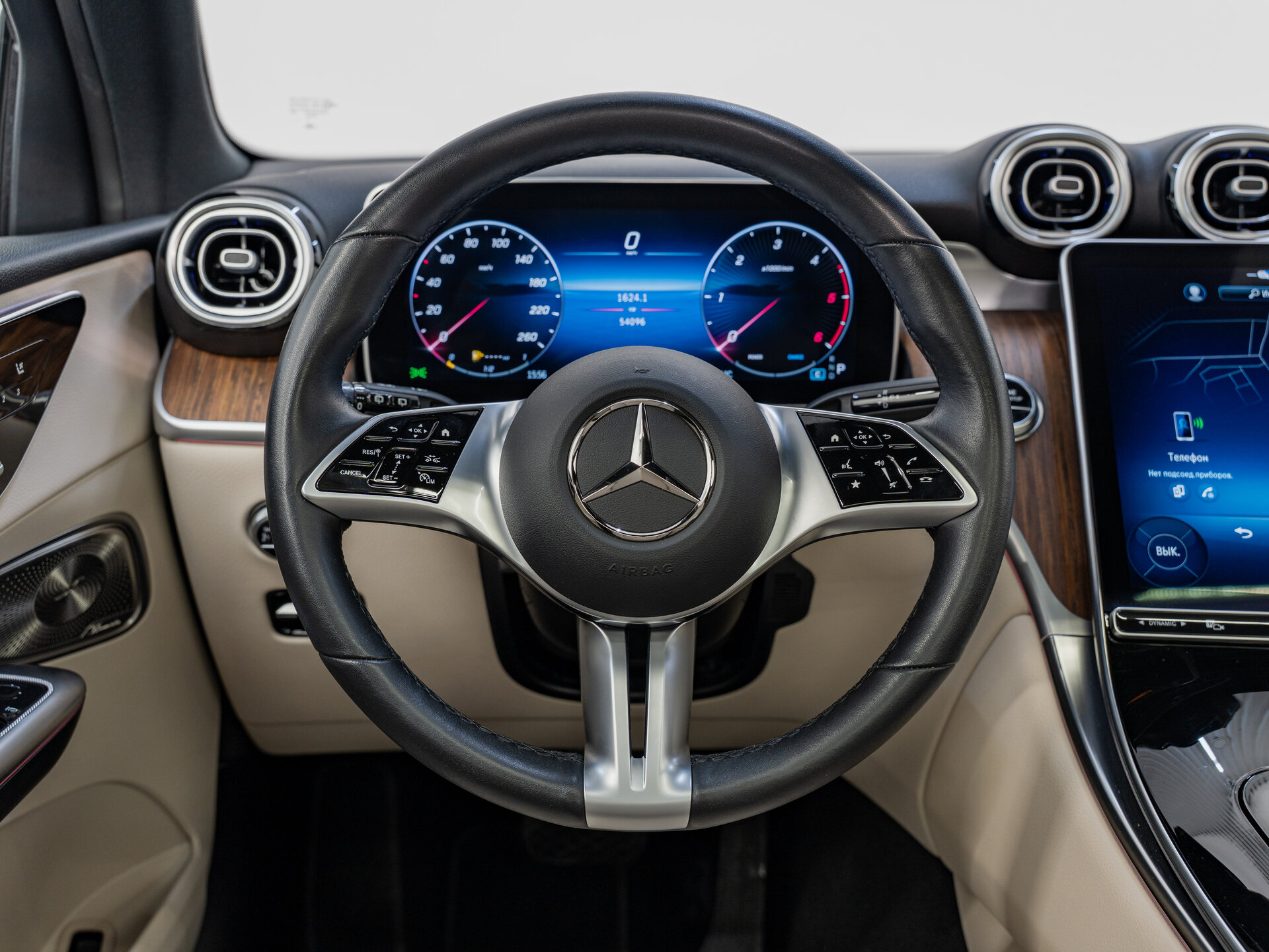 Автомобиль Mercedes-Benz GLC 220 d 2.0d AT (197 л.с.) 4WD - 13