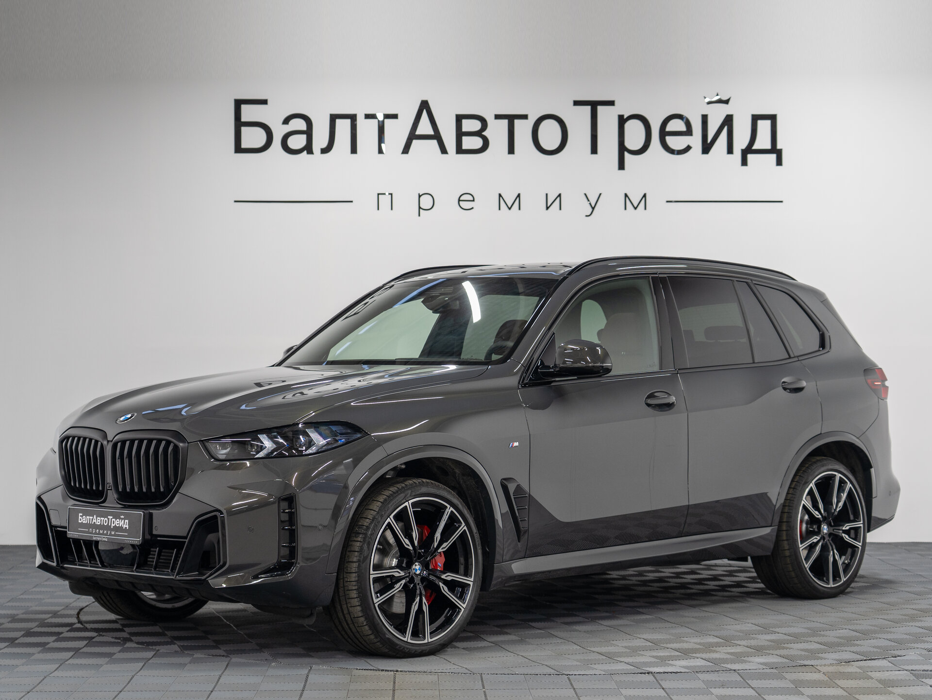 Автомобиль BMW X5 30d 3.0d AT (286 л.с.) 4WD - 1
