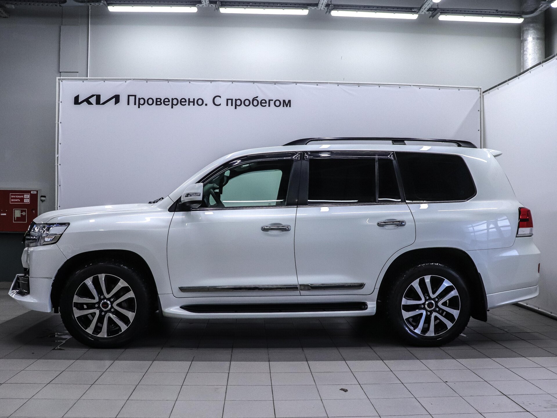 Toyota Land Cruiser 2019 8