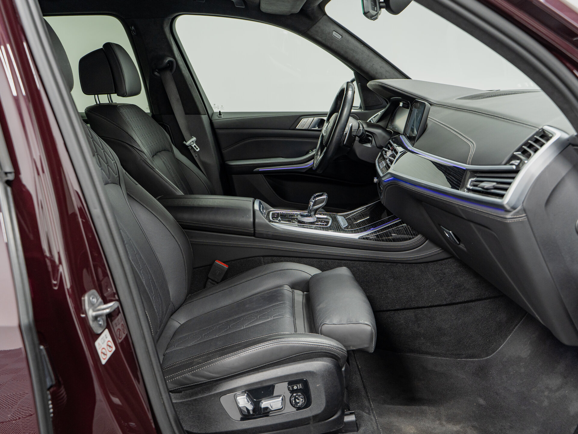 Автомобиль BMW X7 40i 3.0 AT (340 л.с.) 4WD - 12