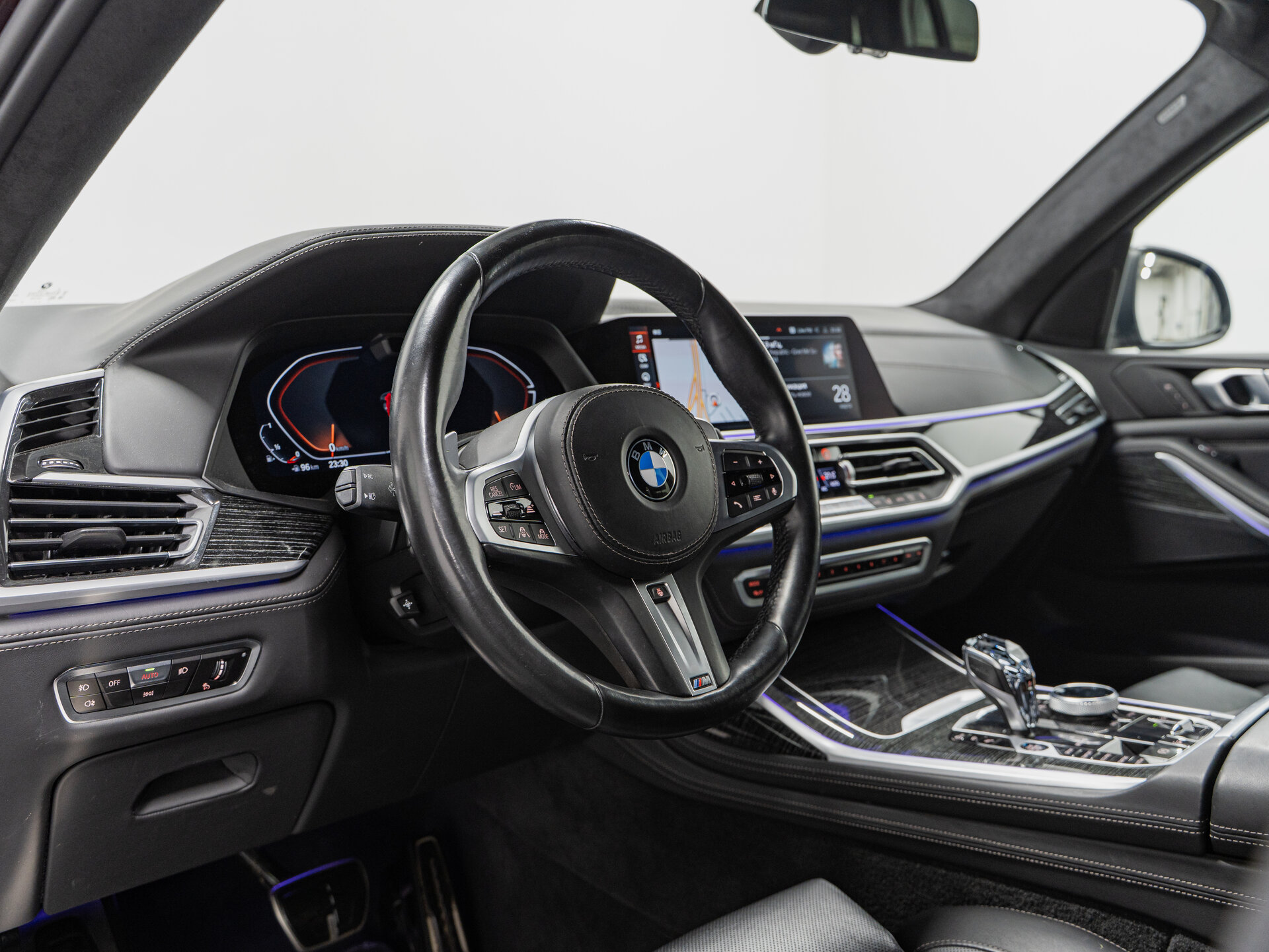 Автомобиль BMW X7 40i 3.0 AT (340 л.с.) 4WD - 11